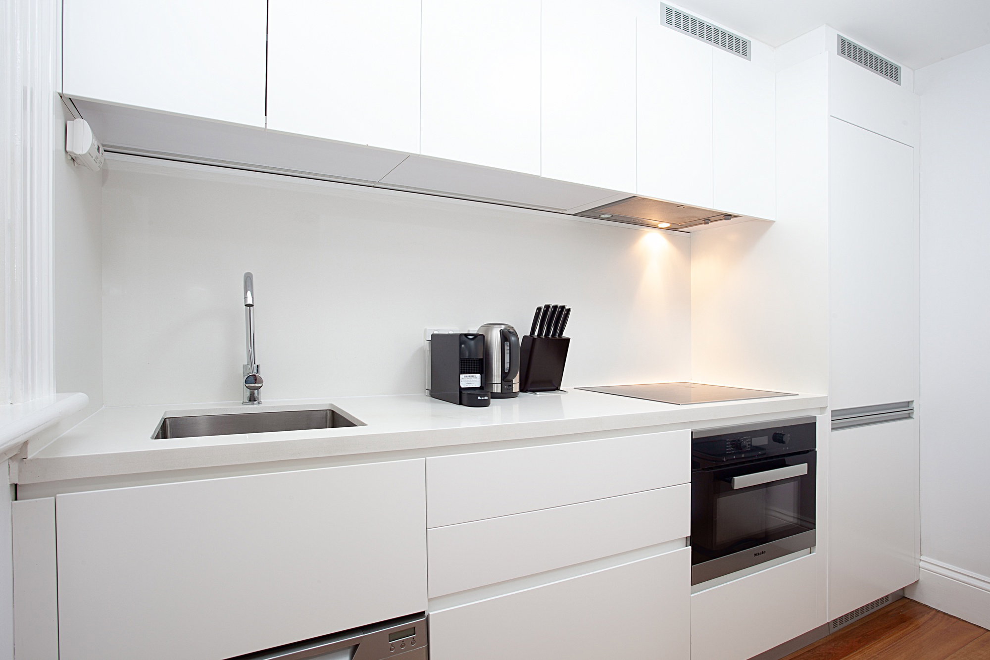 Furnished 1 Bedroom Rental in Fairfield West