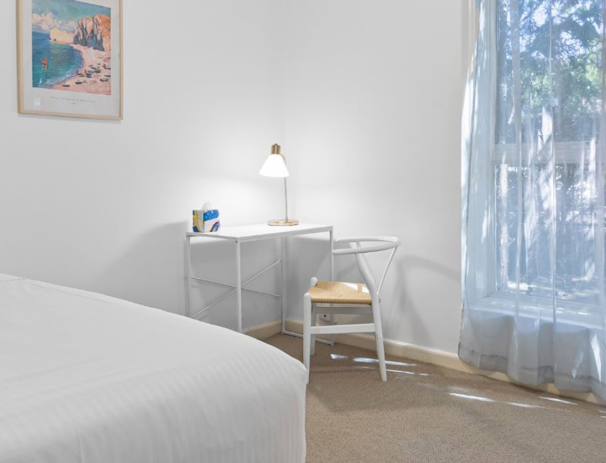 Furnished 3 Bedroom Apartment in Toorak