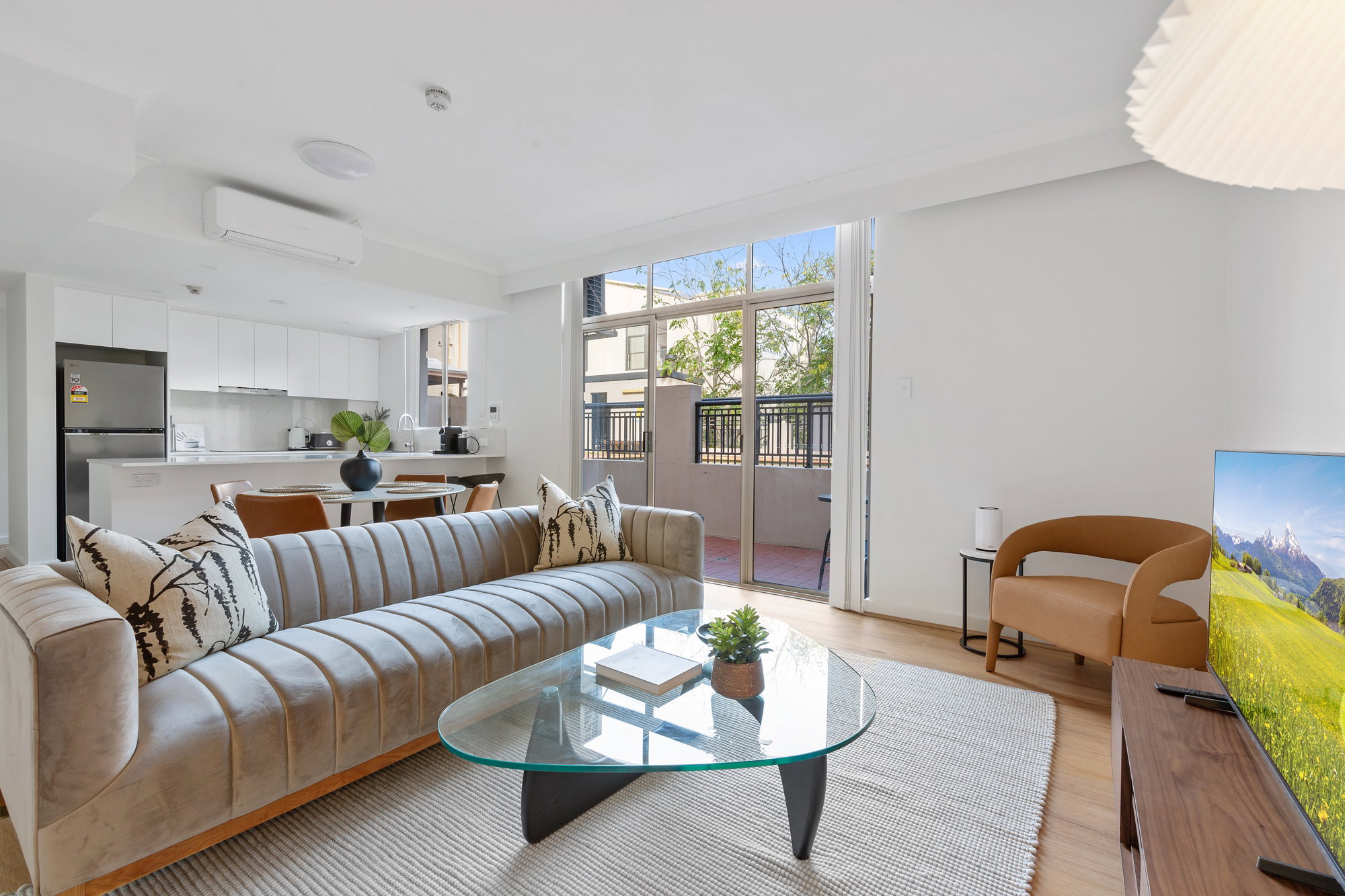 Furnished 2 Bedroom Apartment in Camperdown