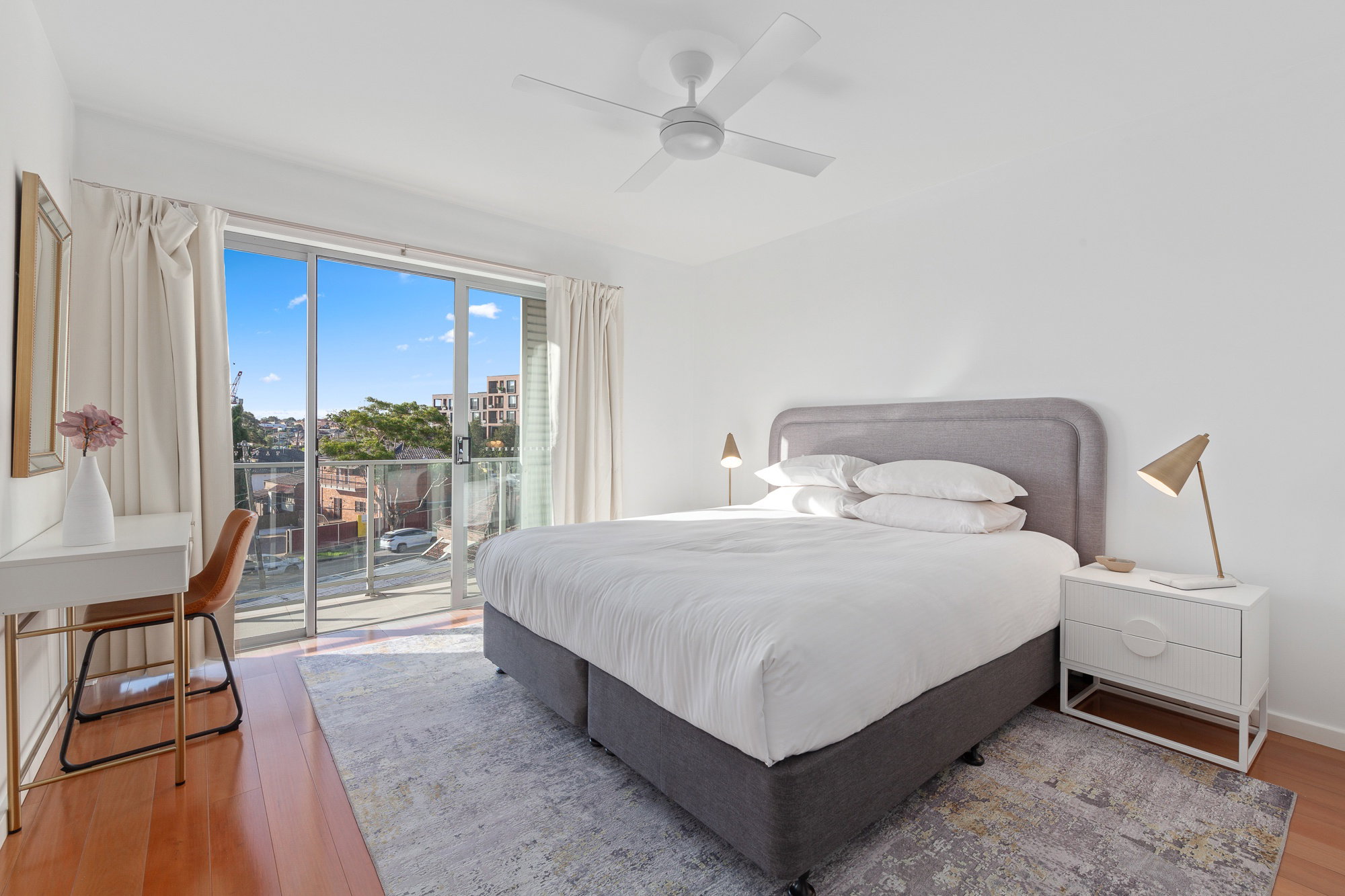 Furnished 2 Bedroom Apartment in Five Dock
