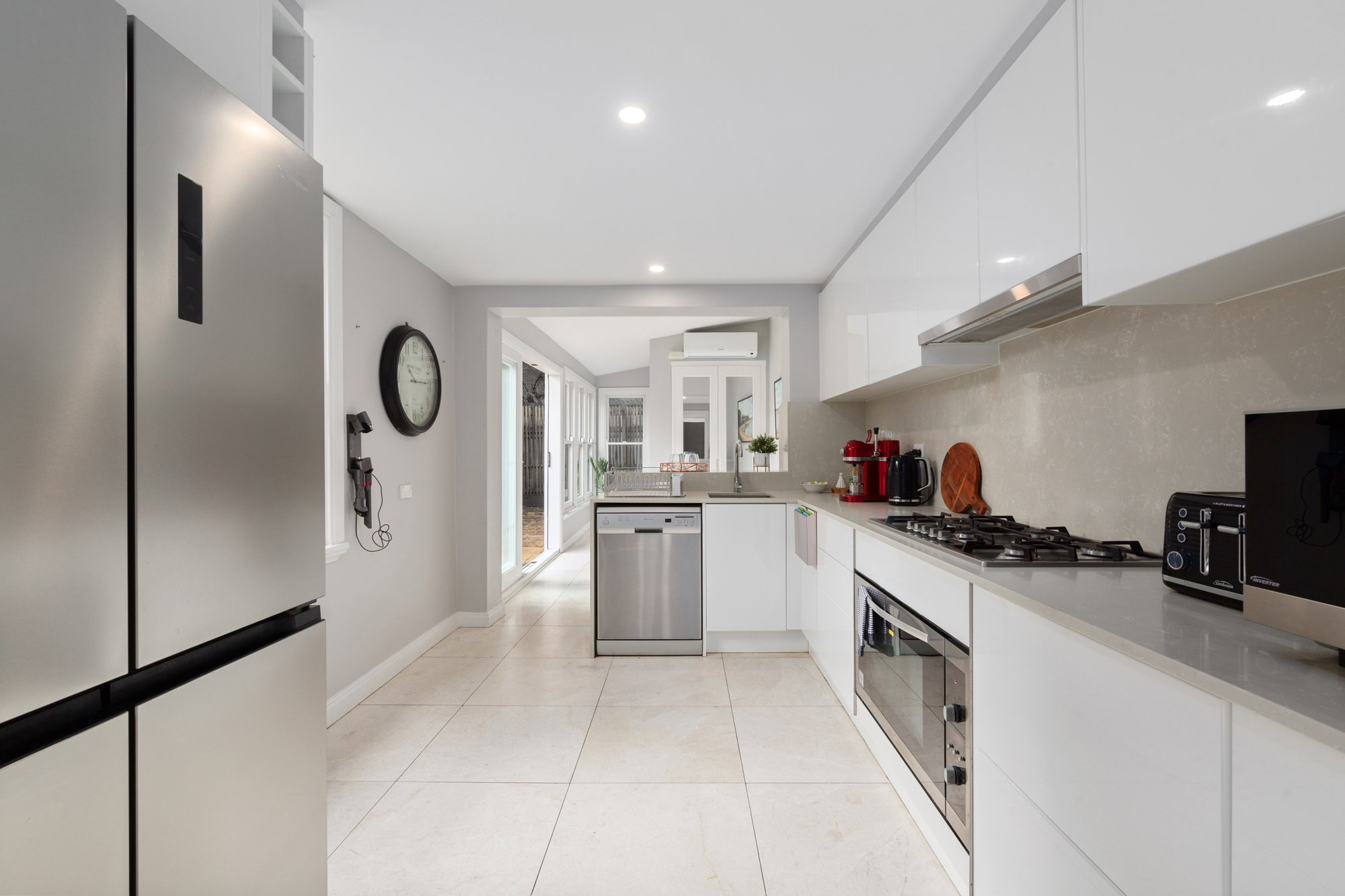 Furnished 4 Bedroom House in Millers Point