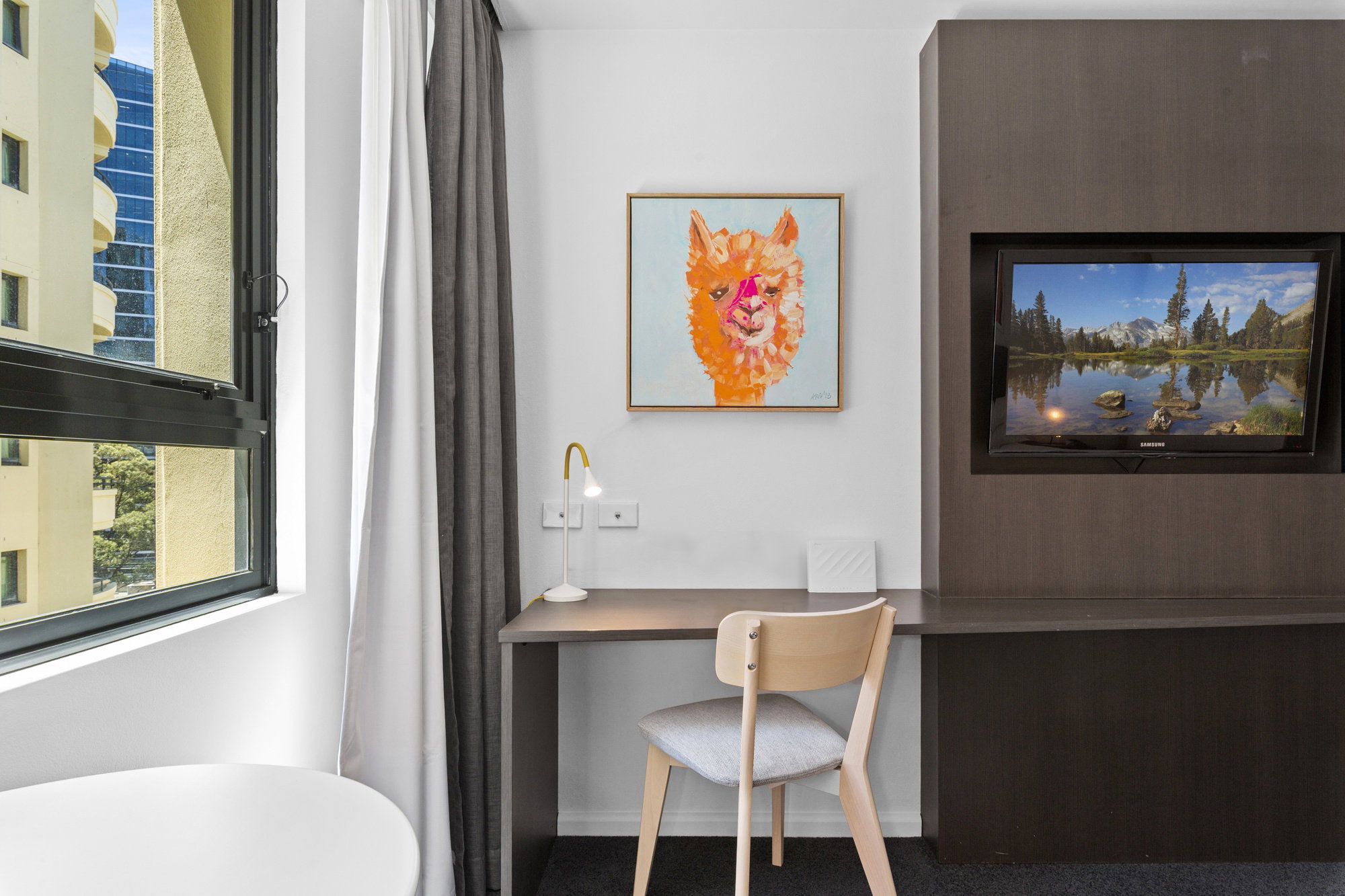 Furnished 1 Bedroom Apartment in Parramatta