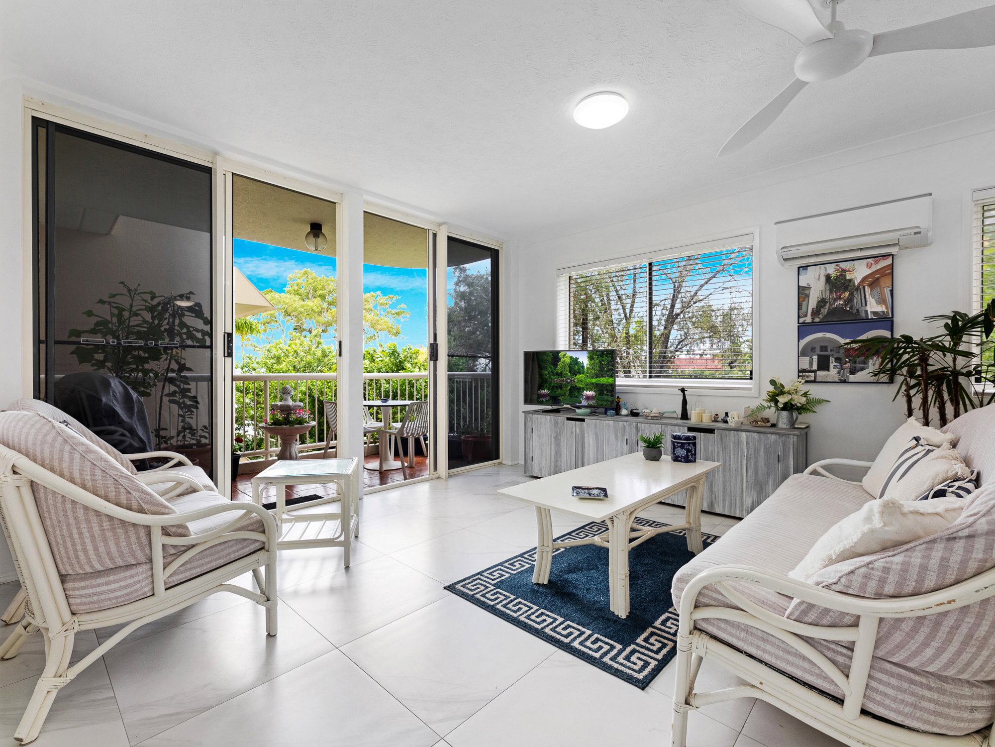 Furnished 2 Bedroom Apartment in Torquay