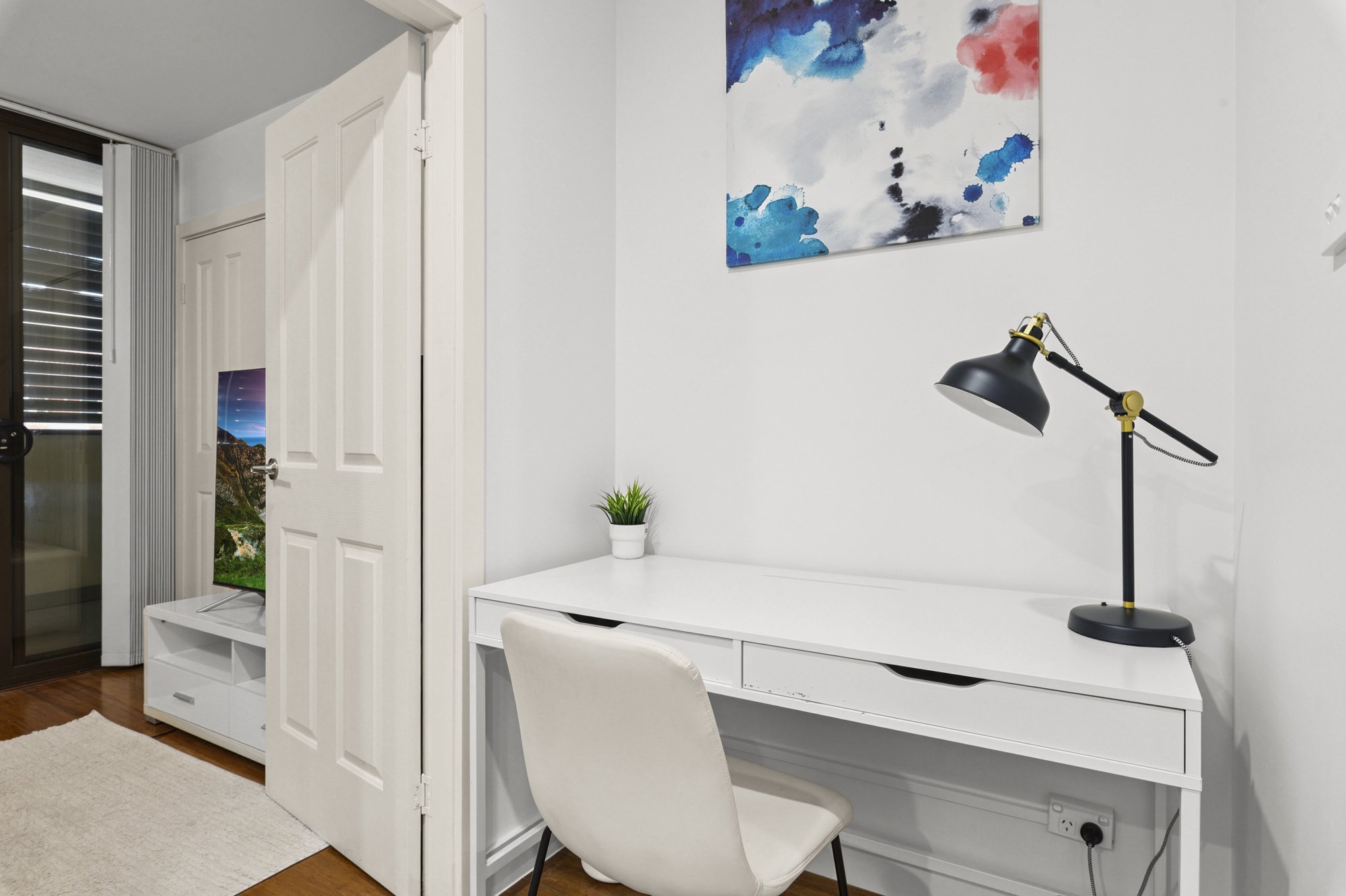 Furnished 1 Bedroom Apartment in Strathfield