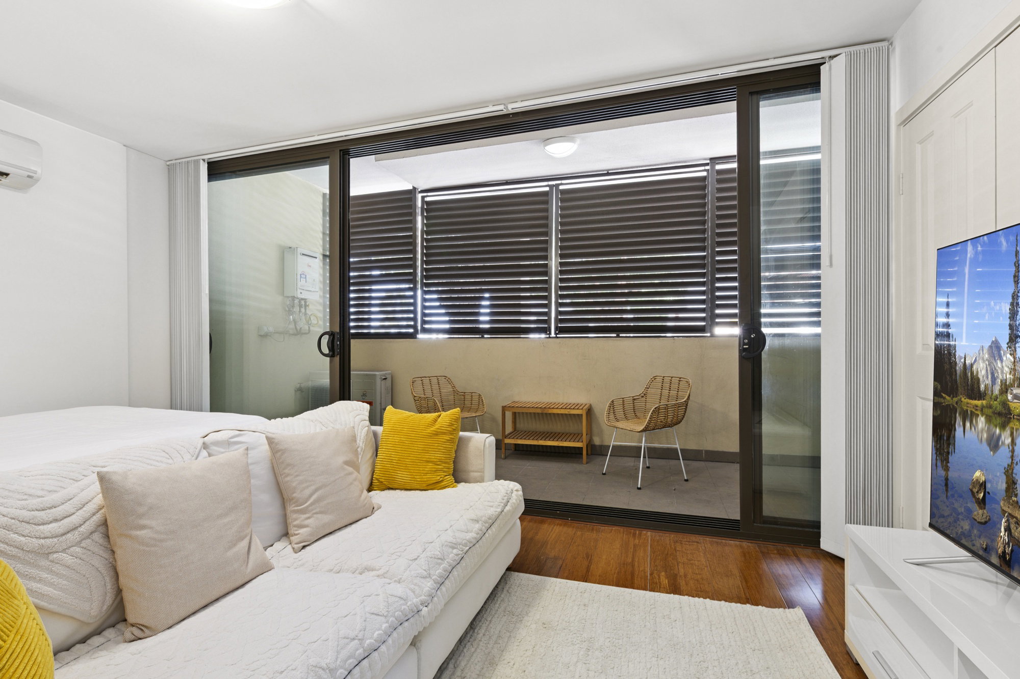 Furnished 1 Bedroom Apartment in Strathfield