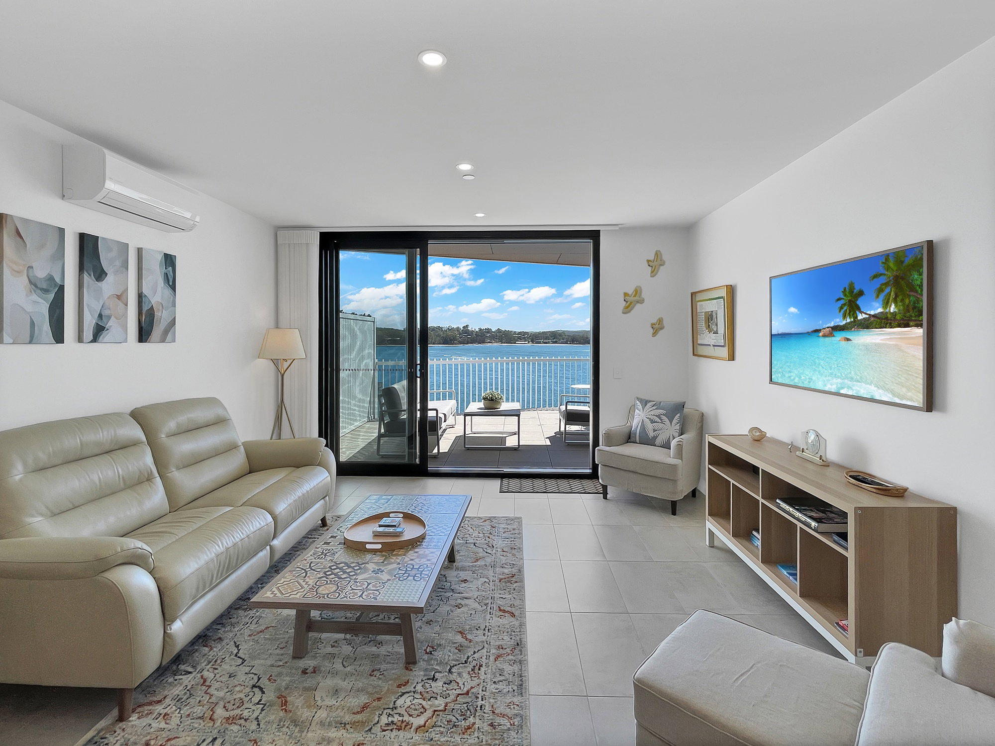 Furnished 2 Bedroom Apartment in Batemans Bay