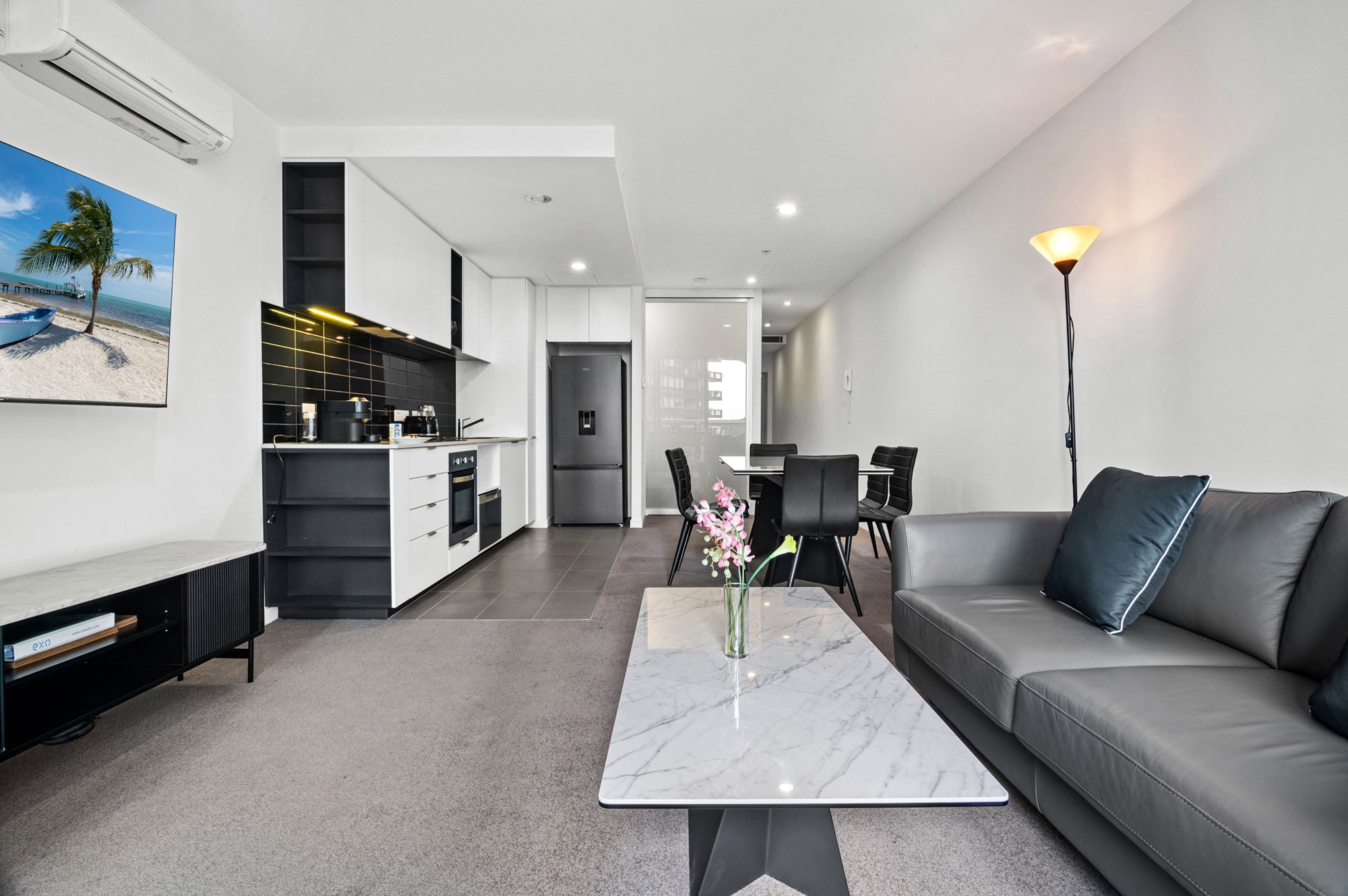 Furnished 1 Bedroom Apartment in Docklands