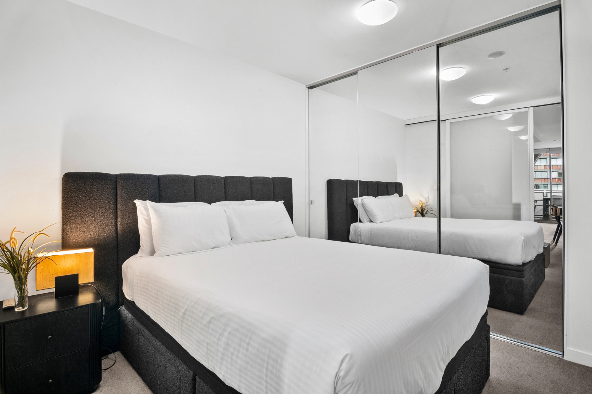 Furnished 1 Bedroom Apartment in Docklands