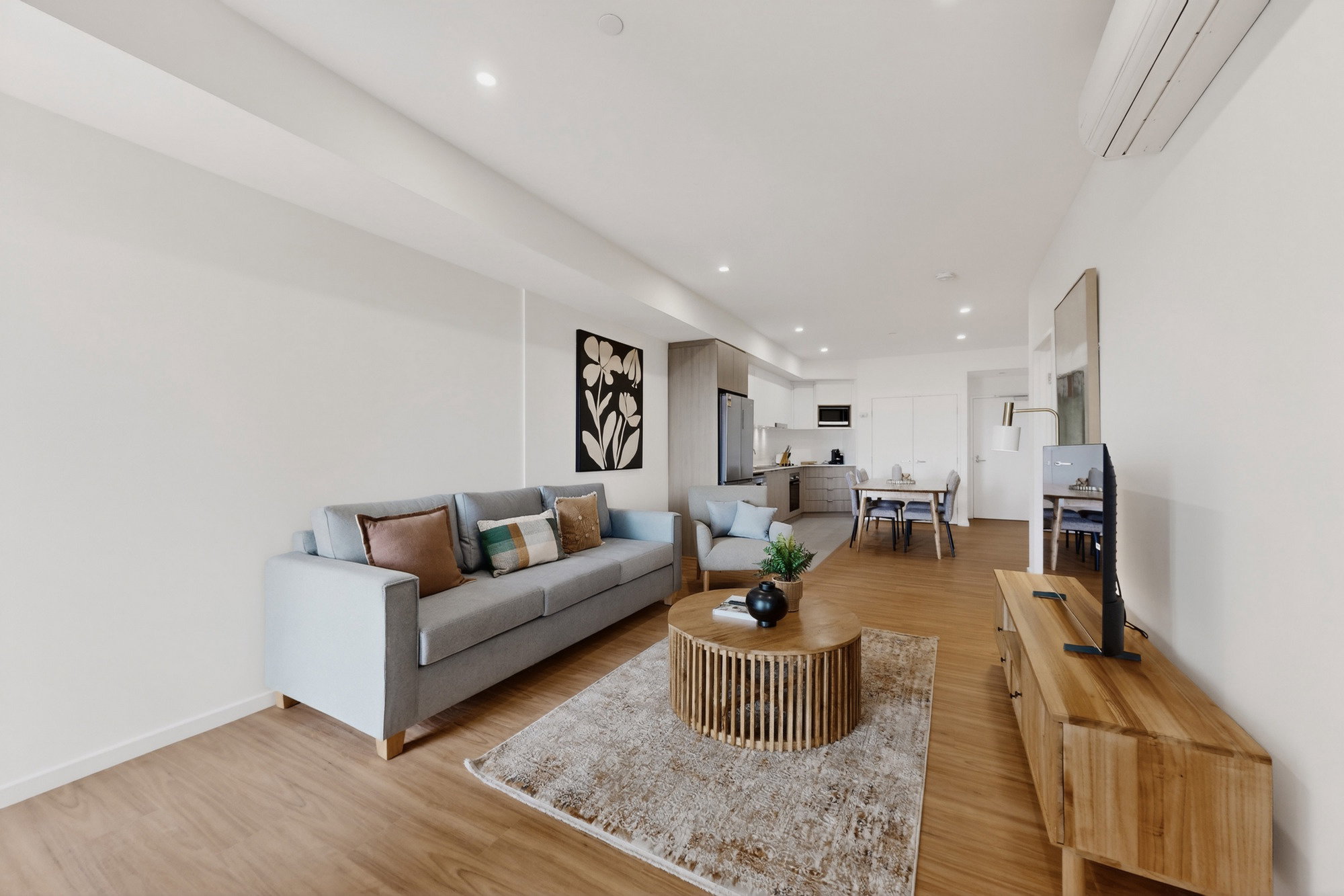 Furnished 2 Bedroom Apartment in Cannington