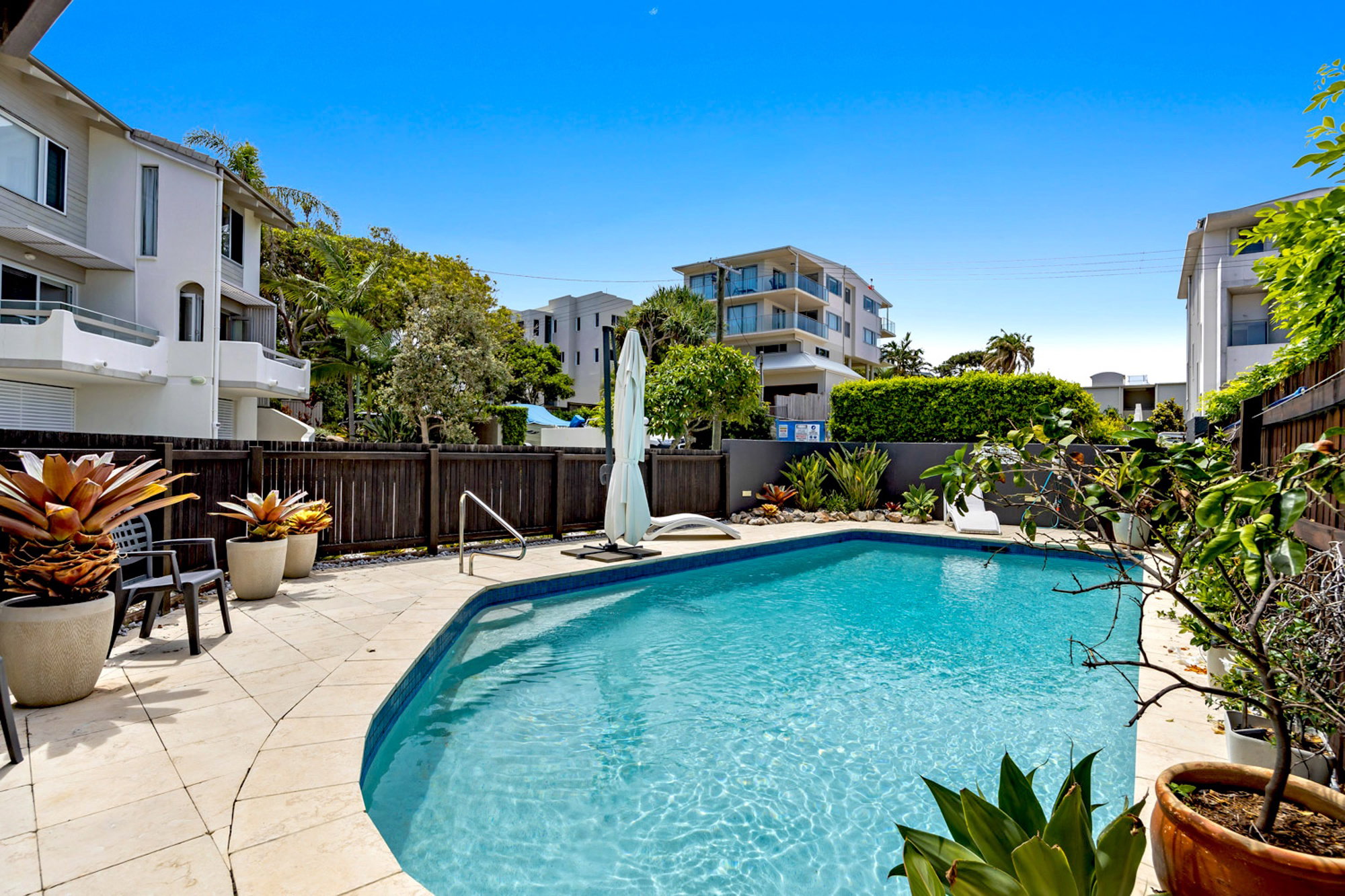 Furnished 2 Bedroom House in Sunshine Beach