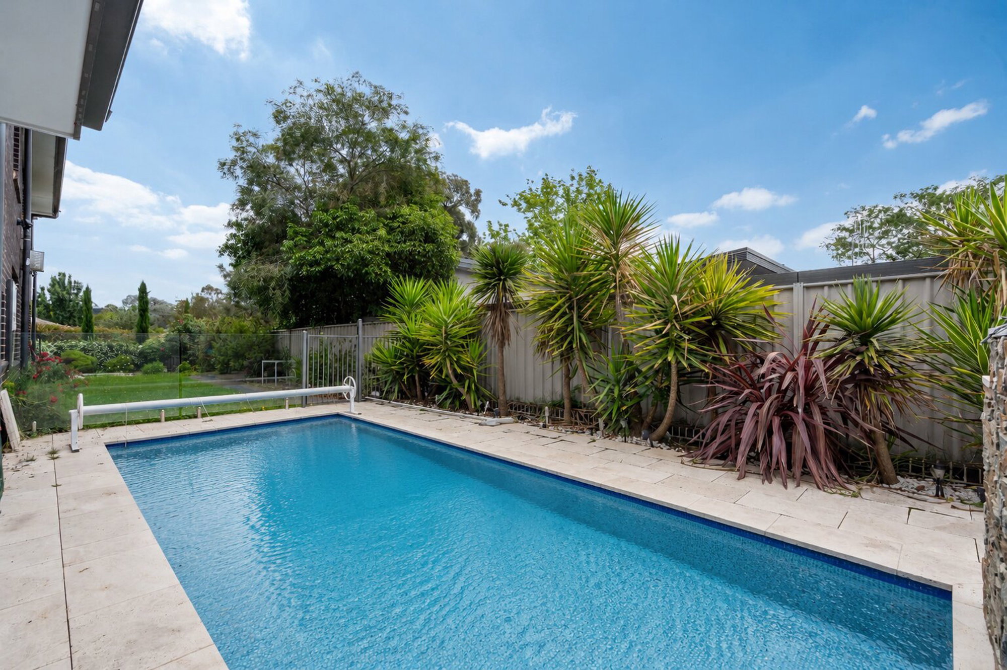 Furnished 4 Bedroom House in Curtin
