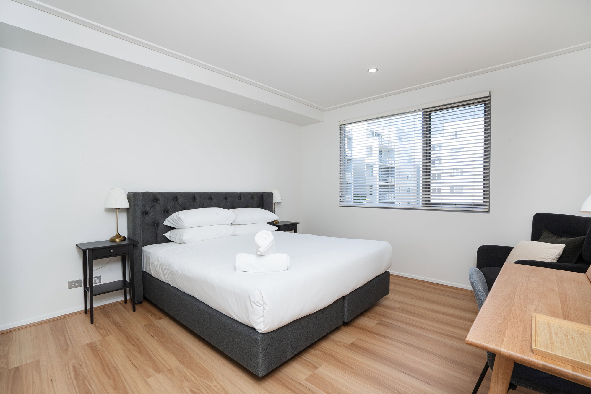 Furnished 1 Bedroom Apartment in Canberra