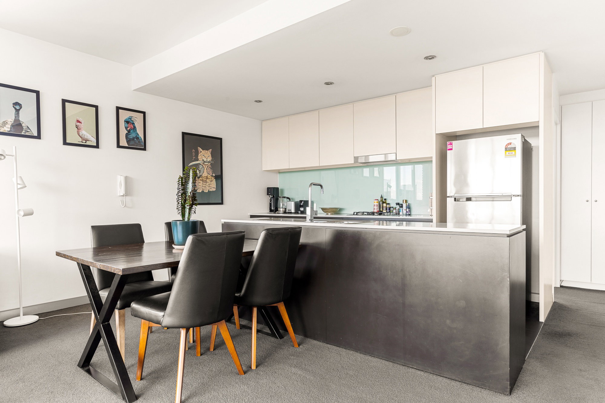 Furnished 2 Bedroom Apartment in Alexandria