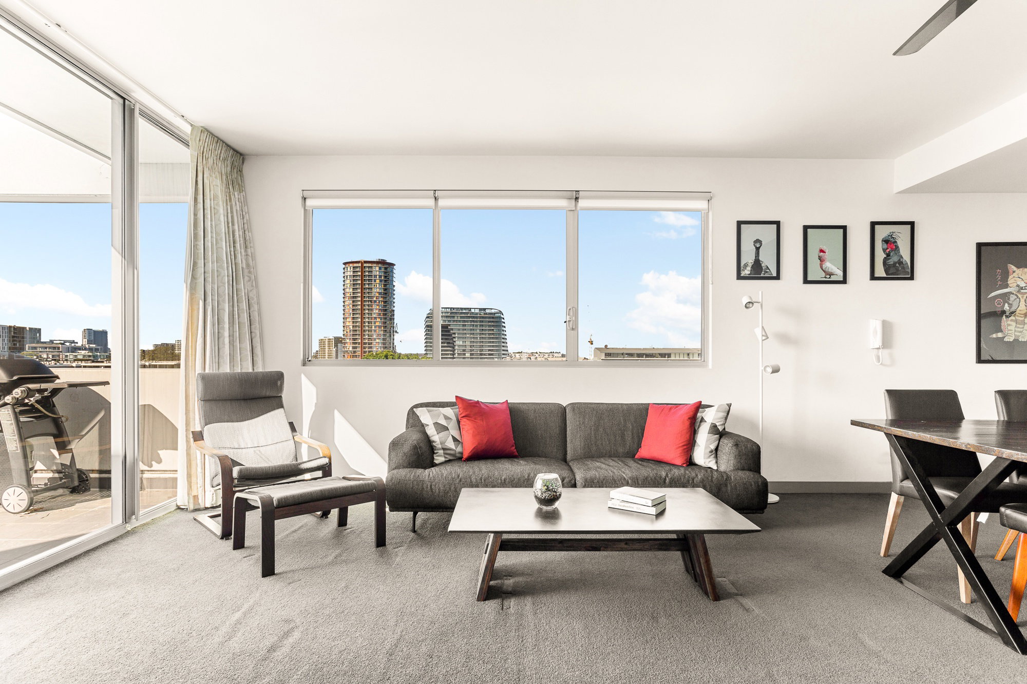 Furnished 2 Bedroom Apartment in Alexandria