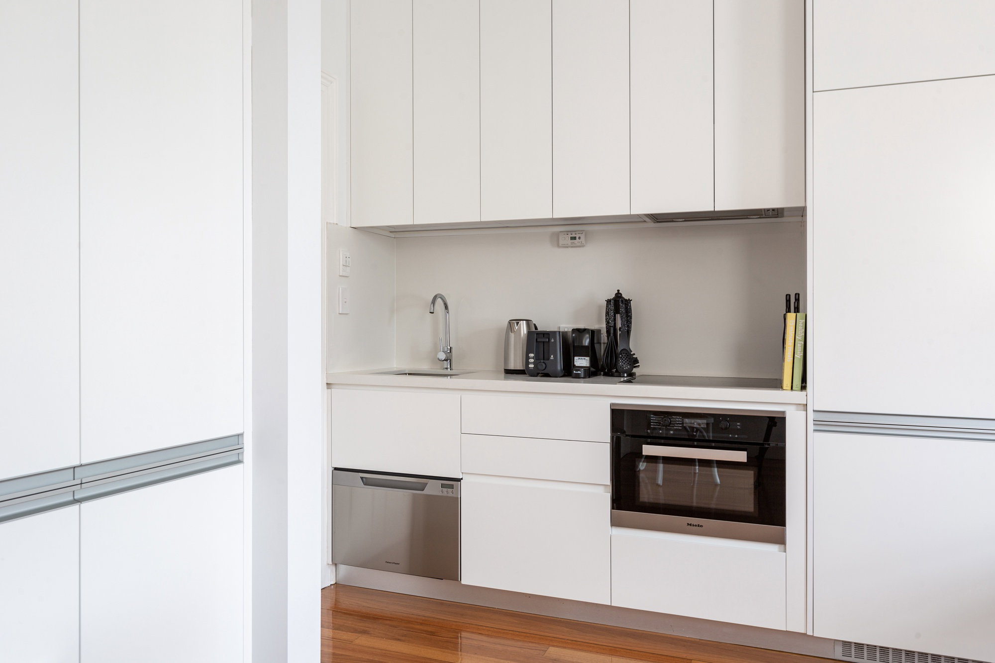 Furnished 1 Bedroom Rental in Fairfield West