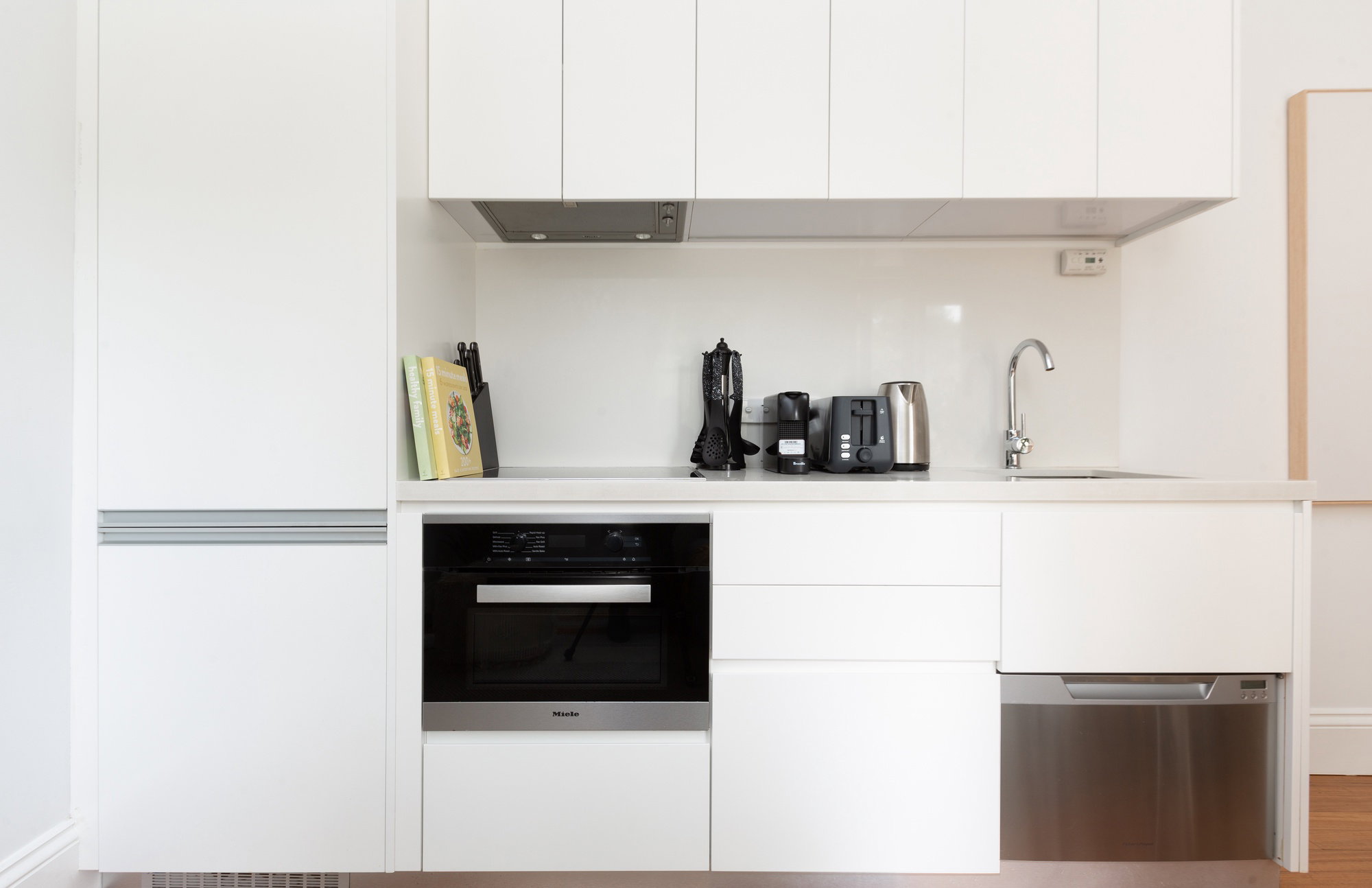Furnished 1 Bedroom Apartment in Fairfield West