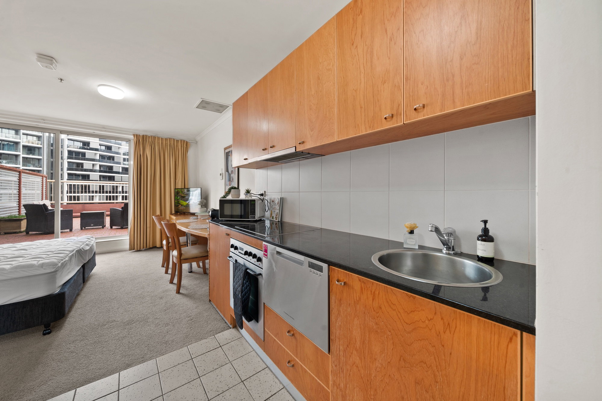 Furnished 1 Bedroom Rental in Canberra