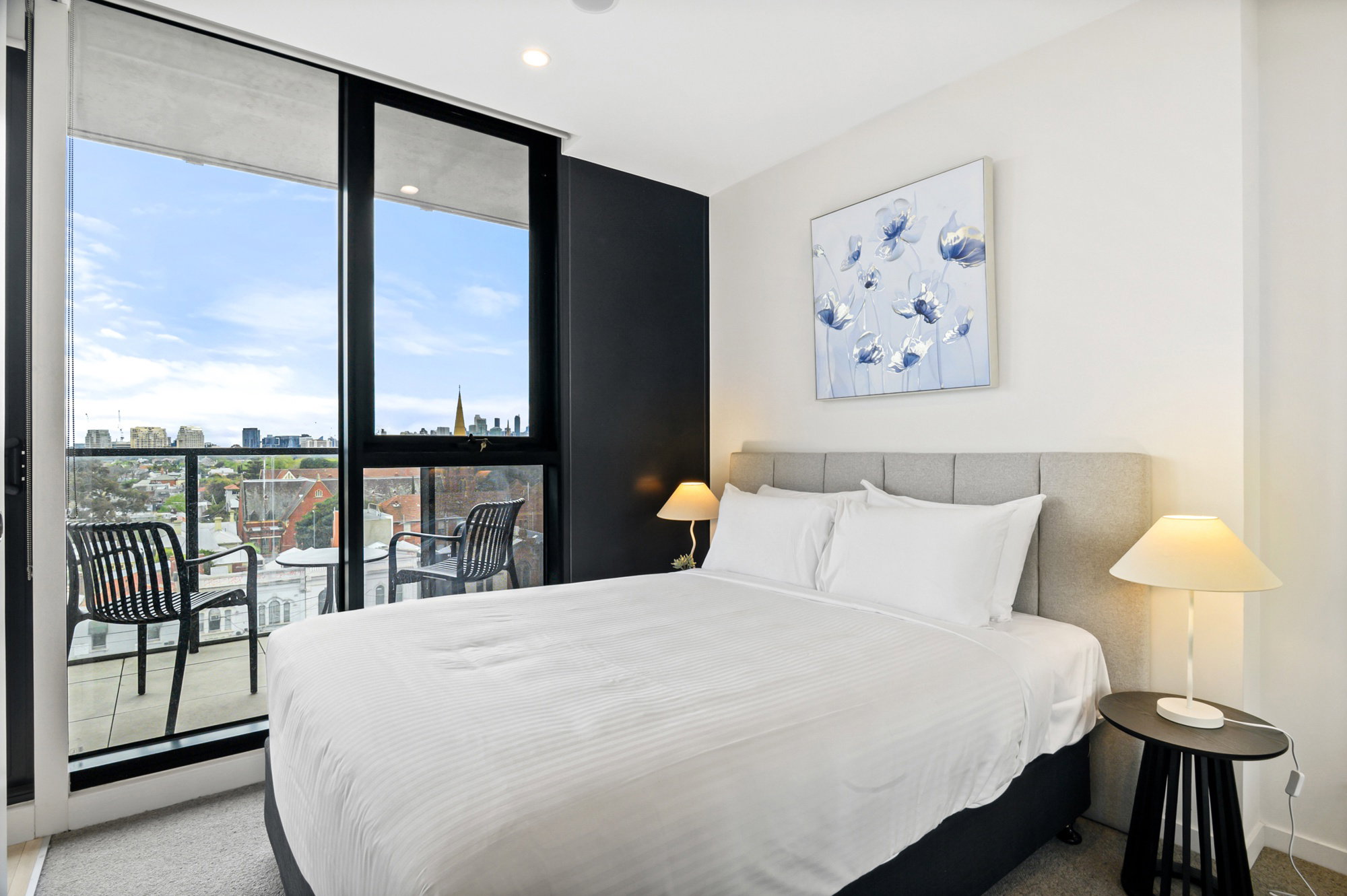 Furnished 2 Bedroom Apartment in South Yarra