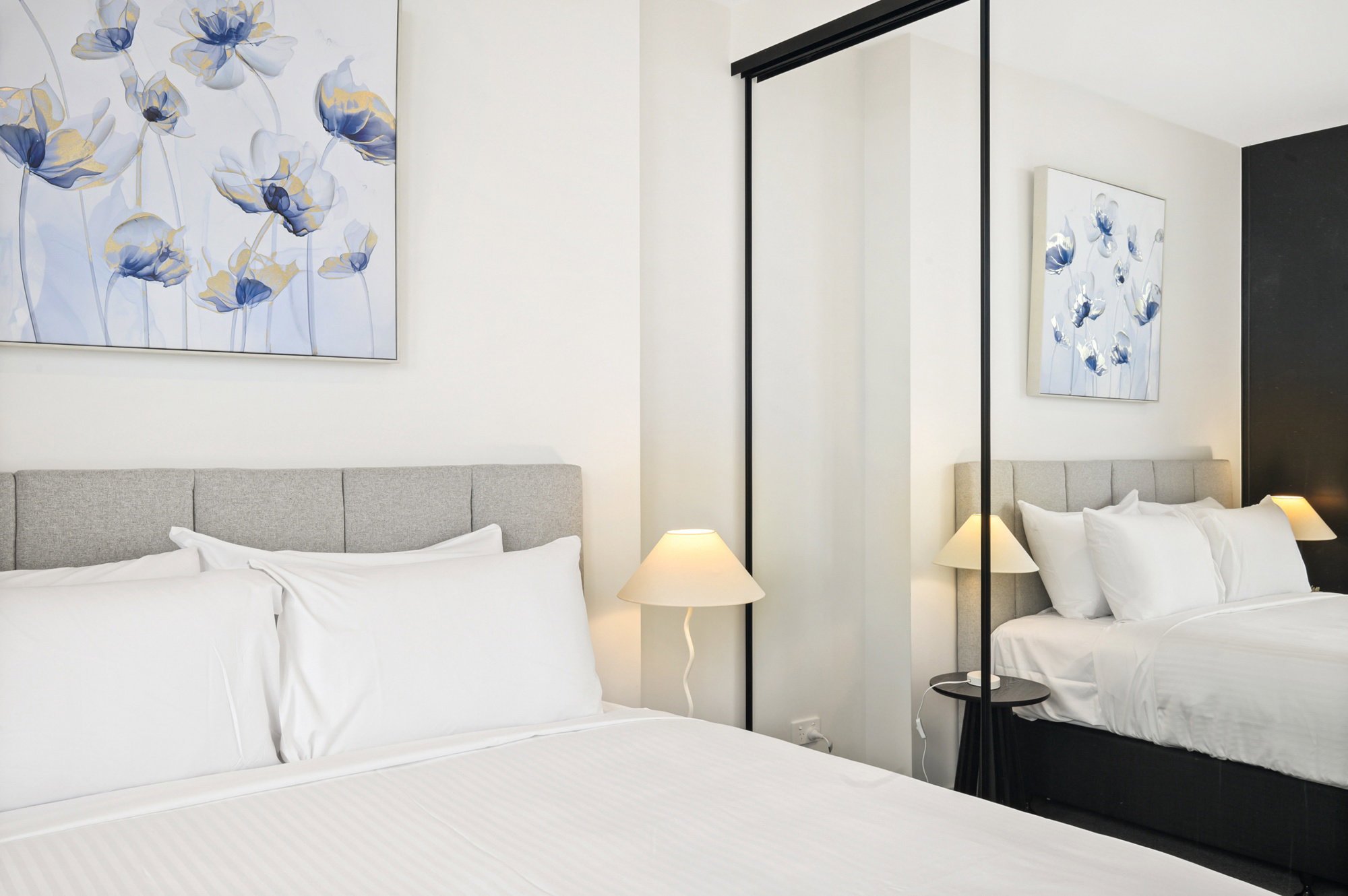Furnished 2 Bedroom Apartment in South Yarra