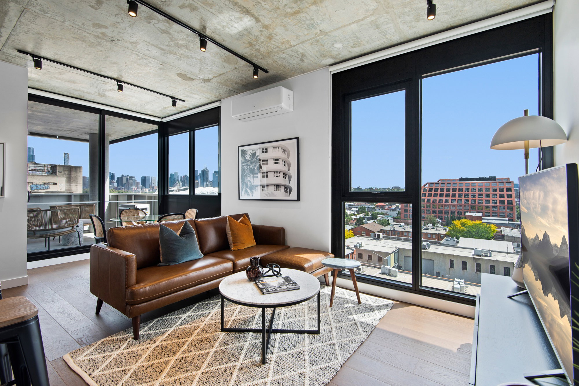 Furnished 2 Bedroom Apartment in Cremorne