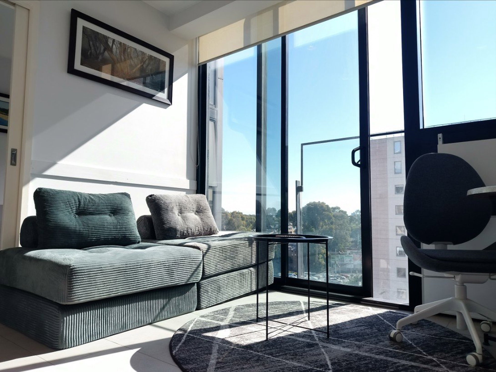 Furnished 1 Bedroom Rental in Melbourne