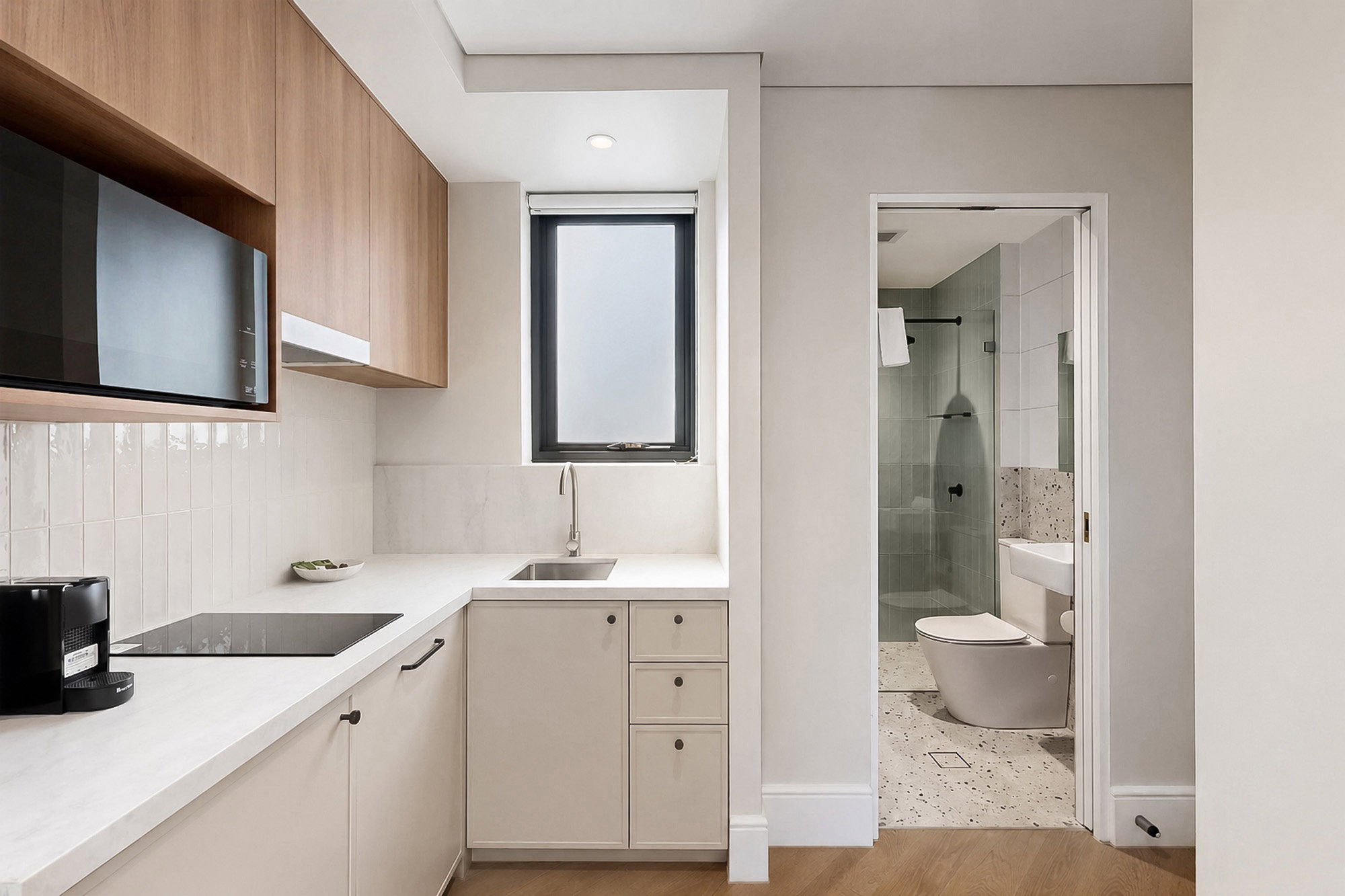 Furnished 1 Bedroom Apartment in Potts Point