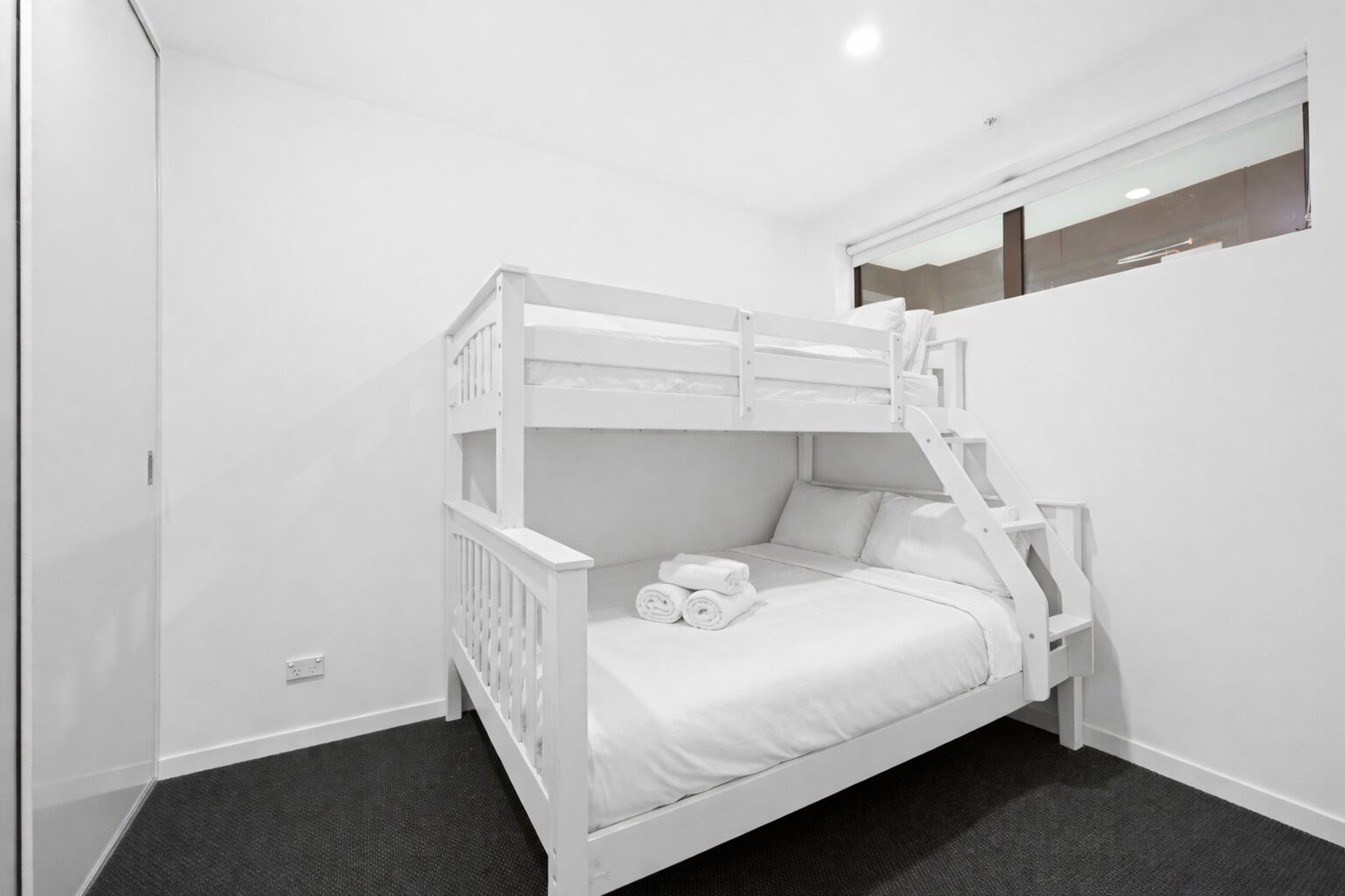 Furnished 2 Bedroom Apartment in Abbotsford