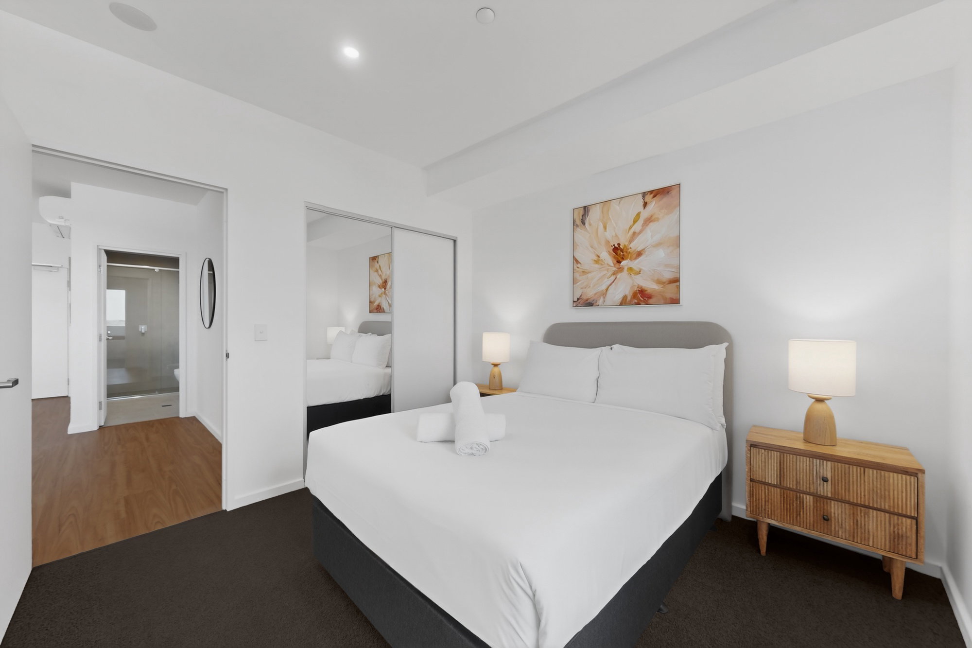 Furnished 2 Bedroom Apartment in Cannington