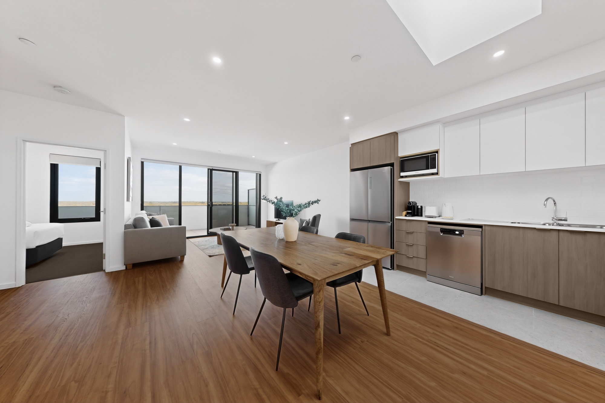 Furnished 2 Bedroom Apartment in Cannington