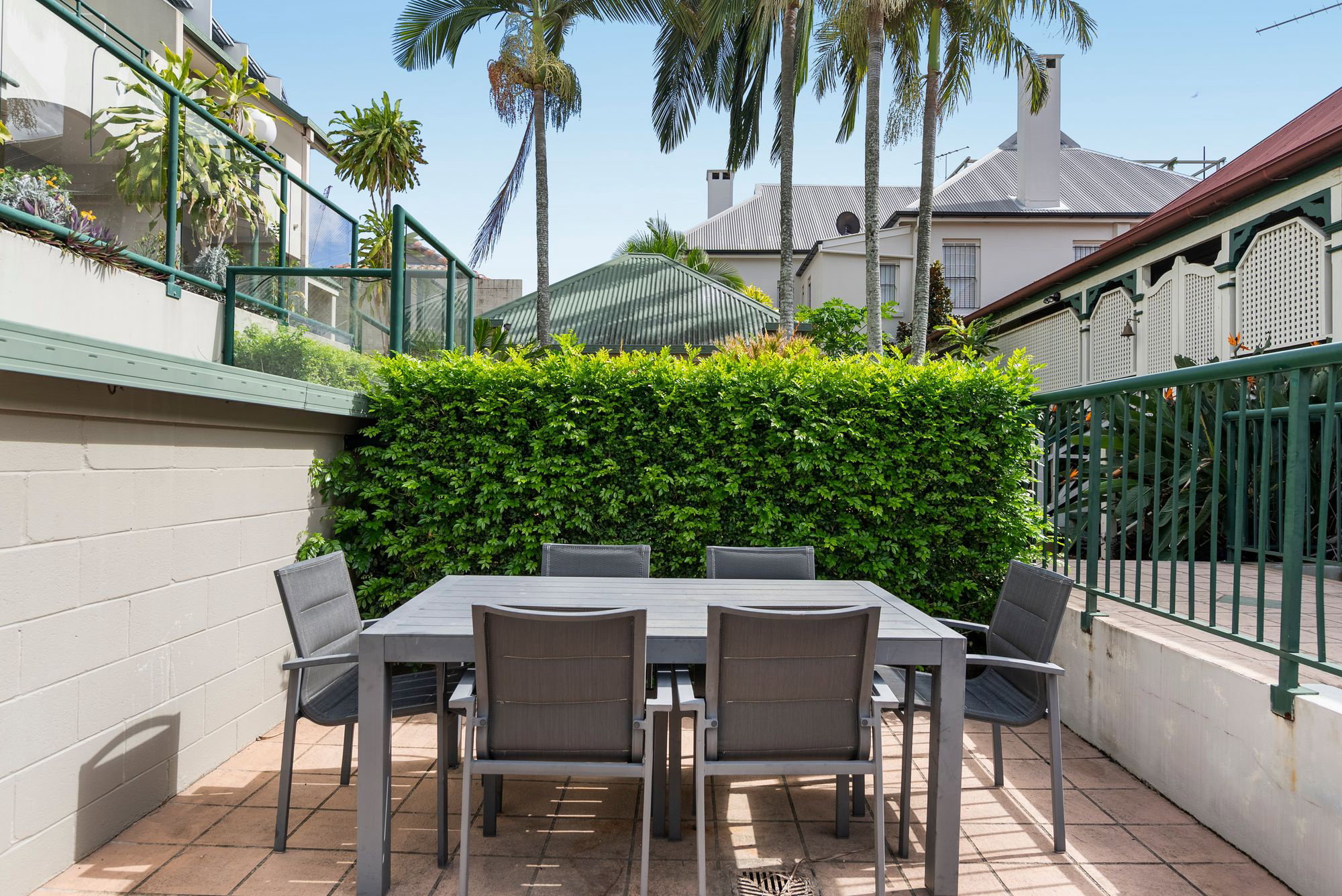 Furnished 1 Bedroom Apartment in South Brisbane