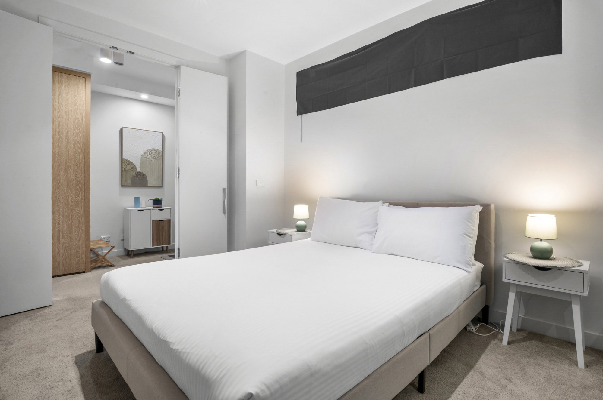 Furnished 2 Bedroom Apartment in South Yarra