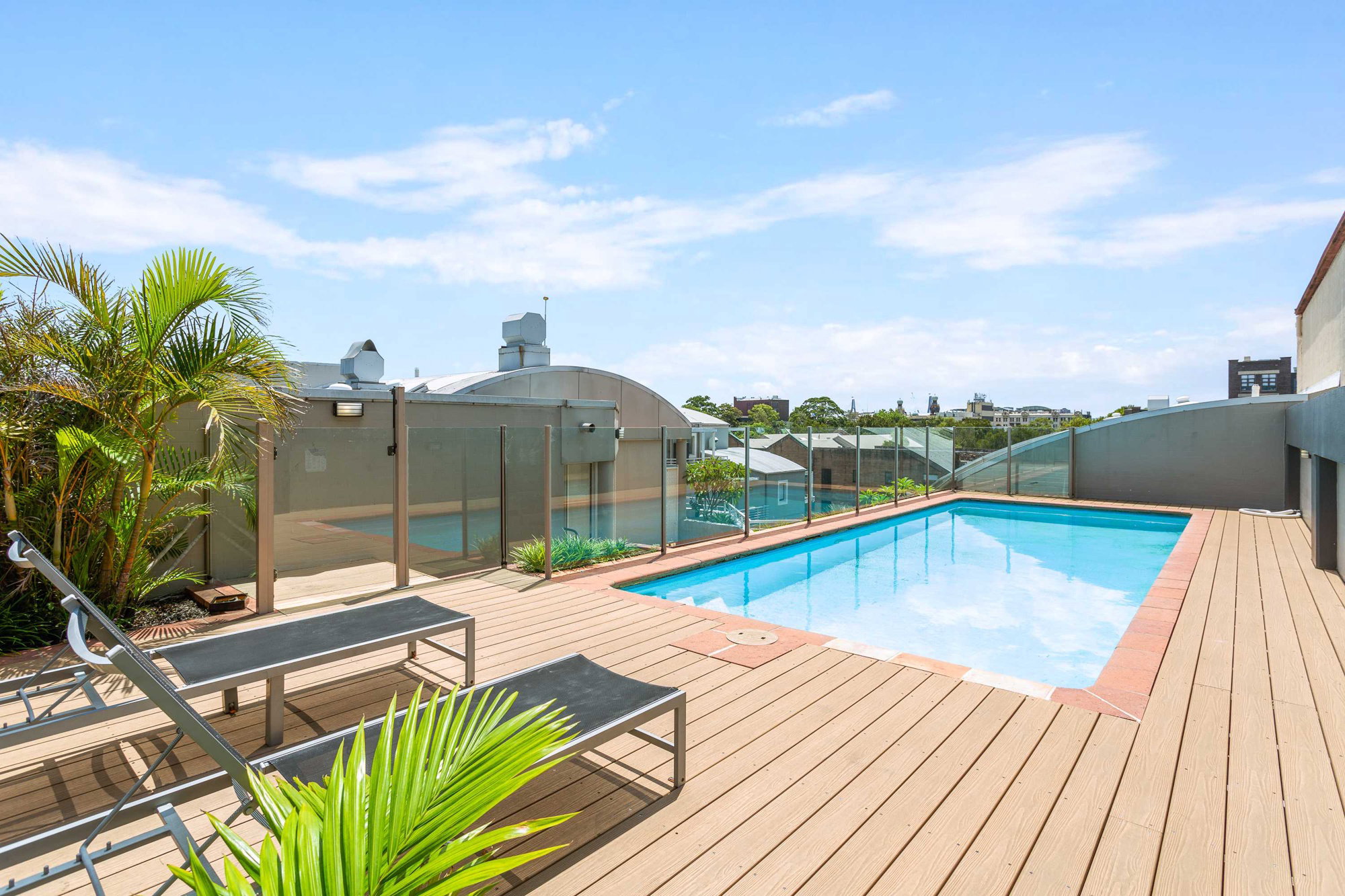 Furnished 1 Bedroom Rental in Chippendale