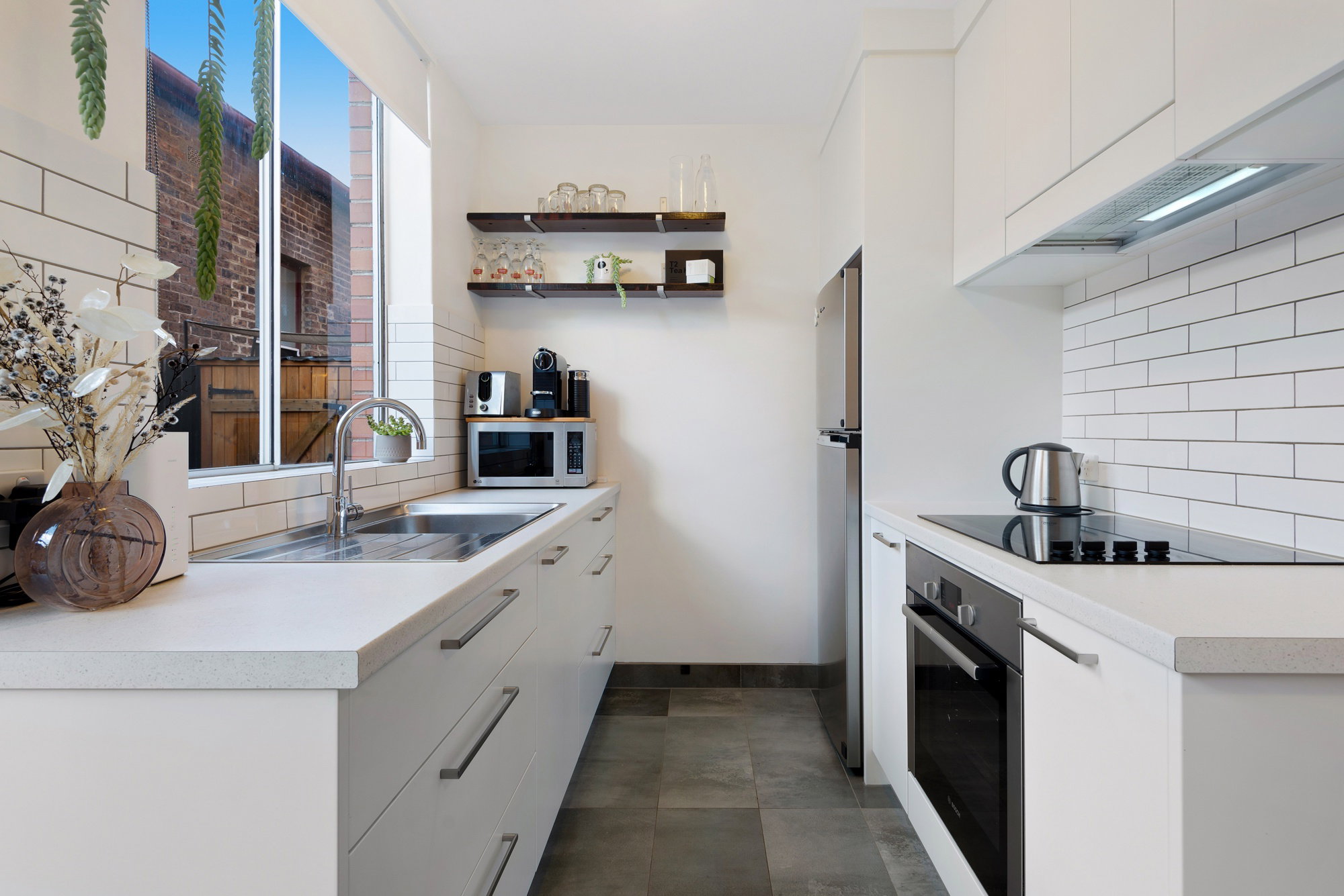 Furnished 1 Bedroom Apartment in St Kilda