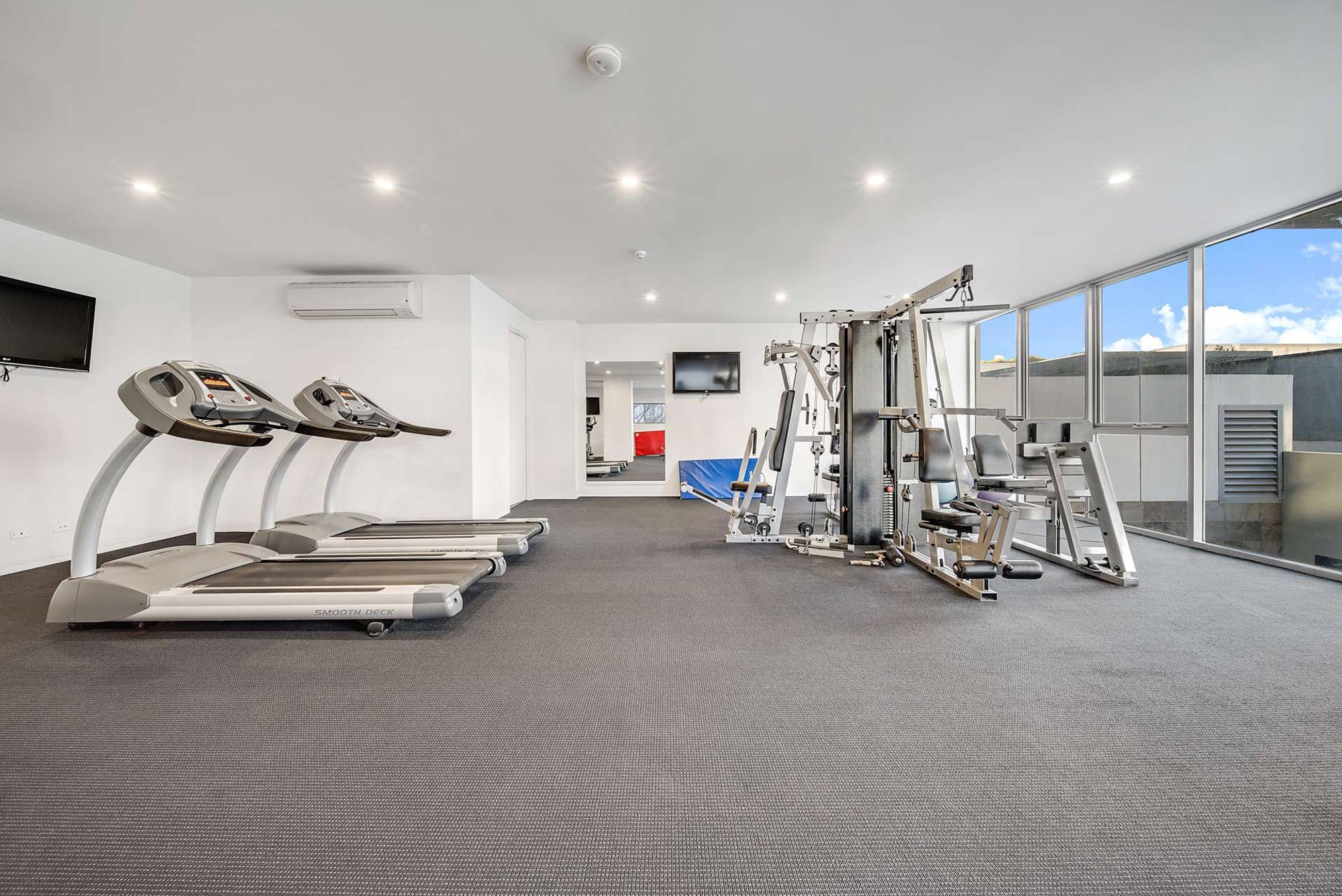 Furnished 2 Bedroom Apartment in Kingston
