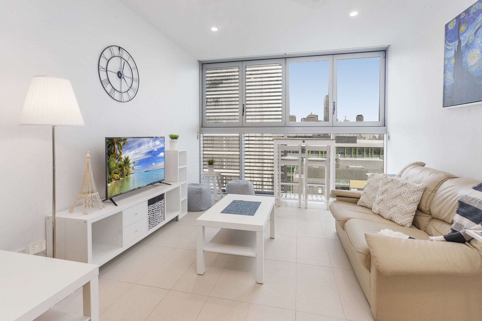 Furnished 1 Bedroom Apartment in South Brisbane