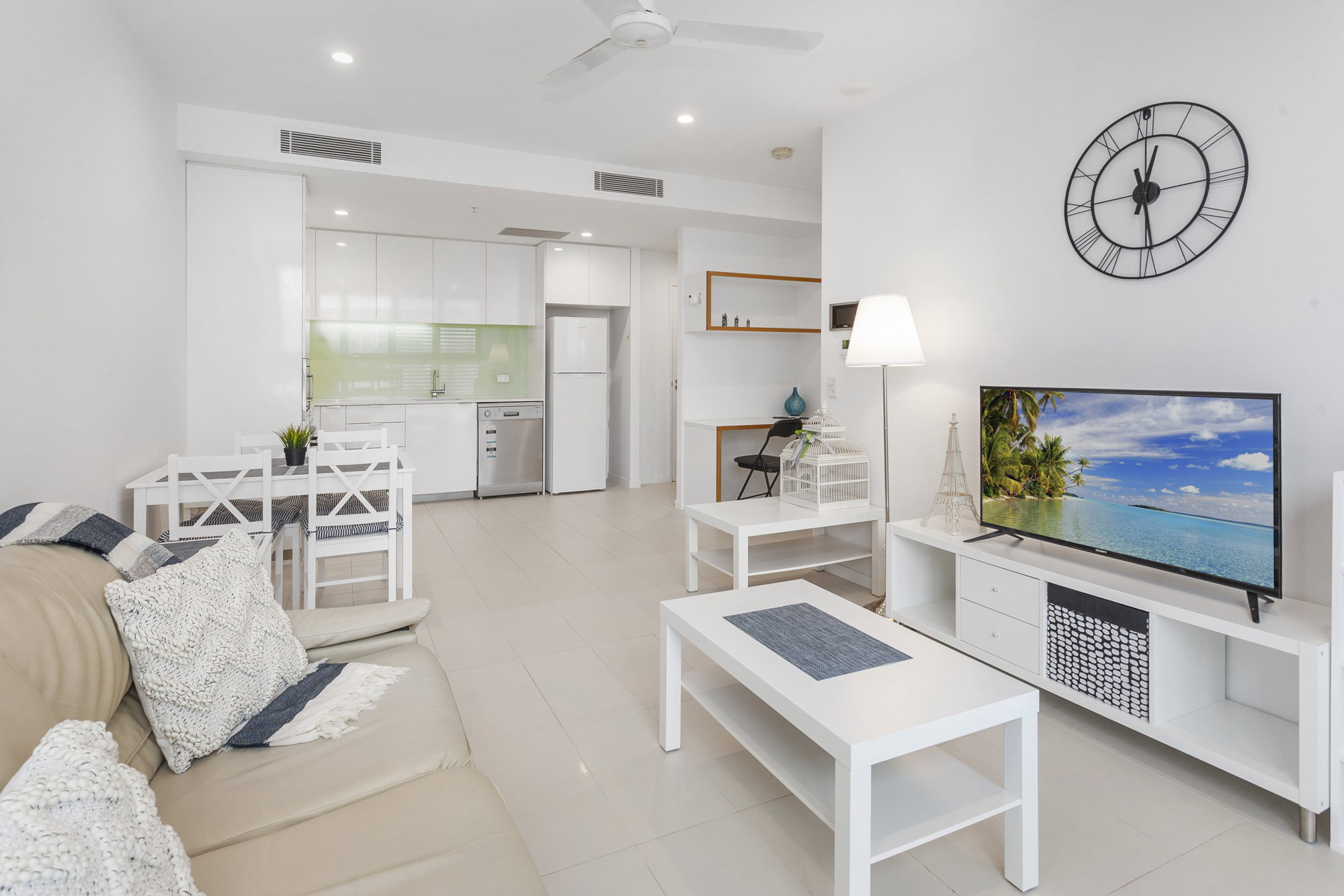 Furnished 1 Bedroom Apartment in South Brisbane