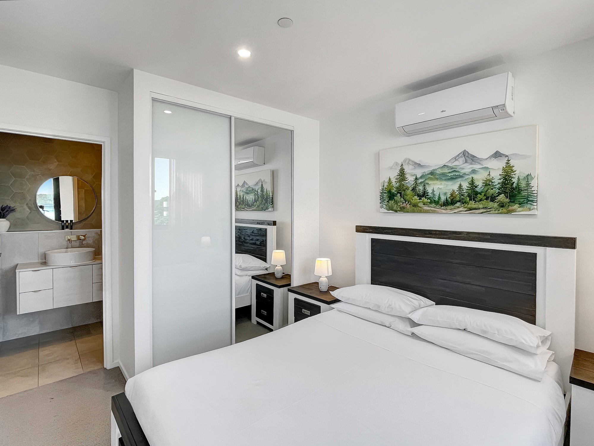 Furnished 2 Bedroom Apartment in Batemans Bay