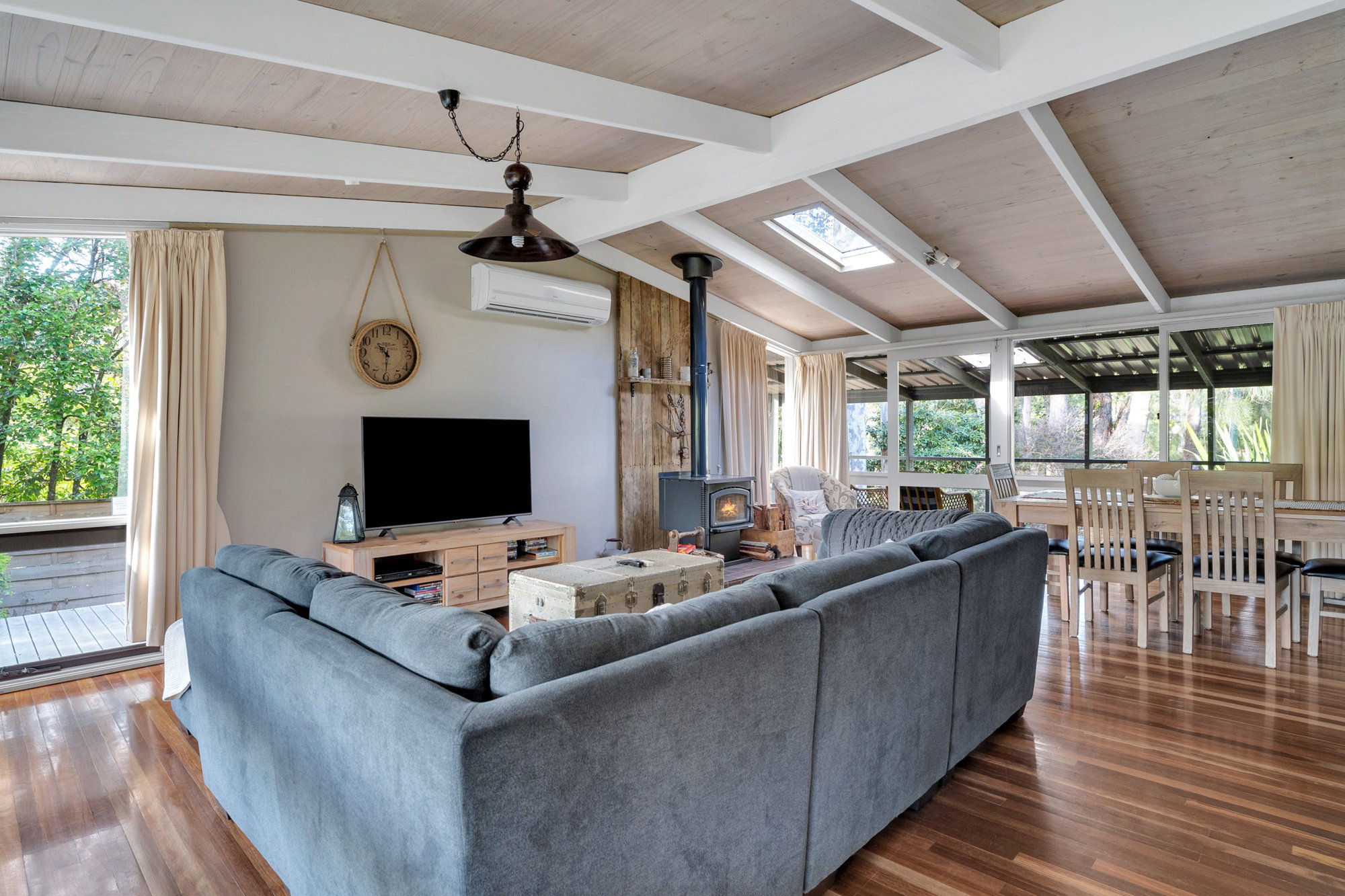 Furnished 3 Bedroom House in Surf Beach