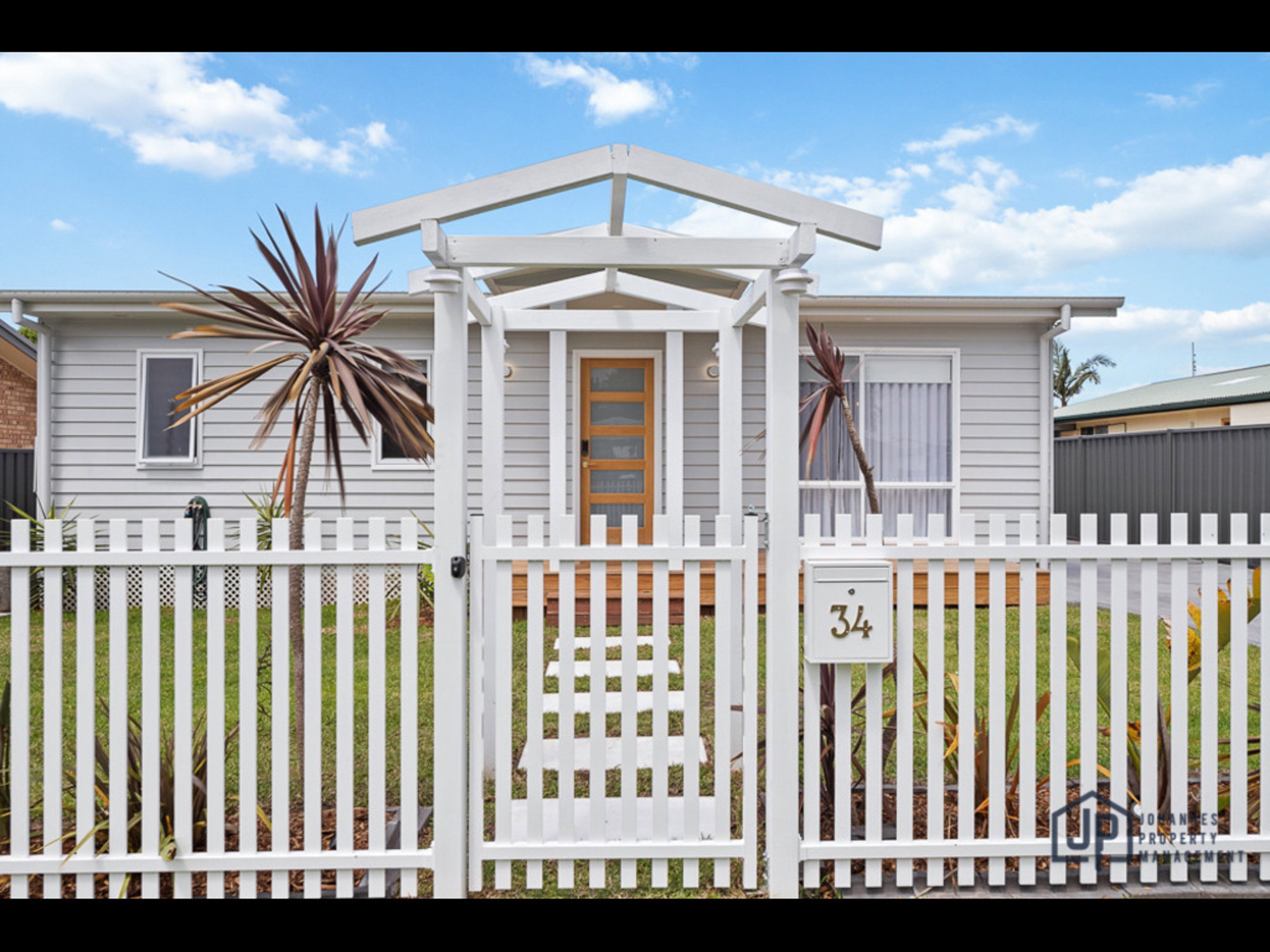 Furnished 3 Bedroom House in Tomakin