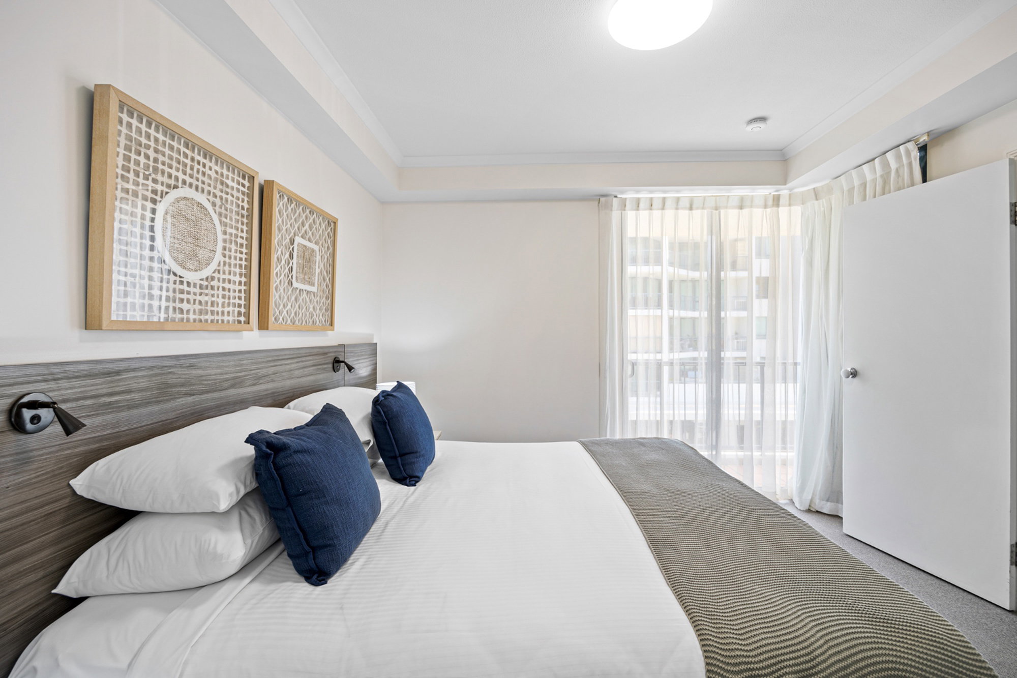 Furnished 2 Bedroom Apartment in Alexandra Headland