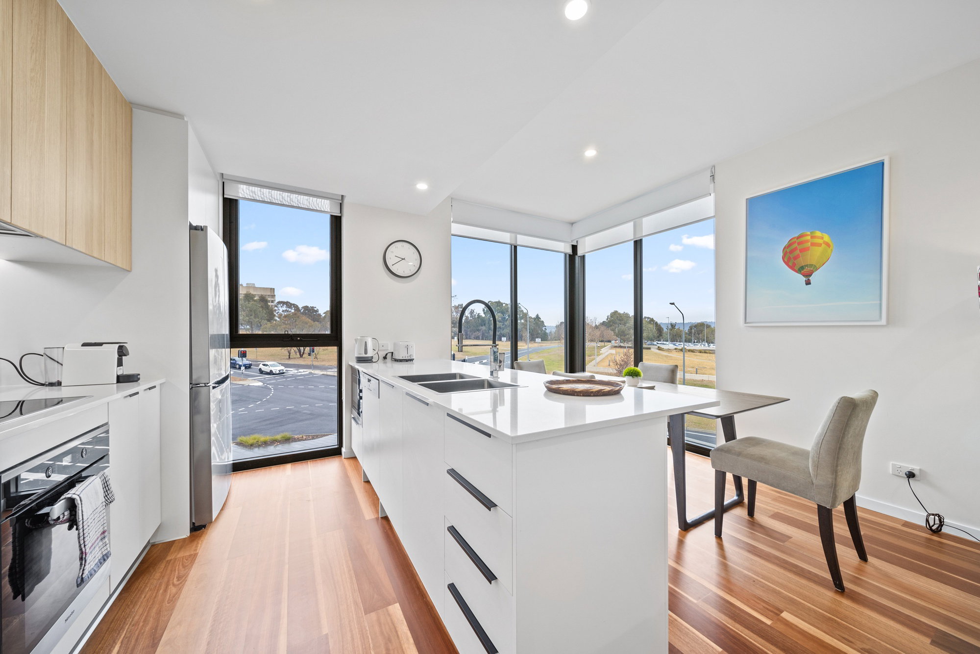 Furnished 2 Bedroom Apartment in Campbell