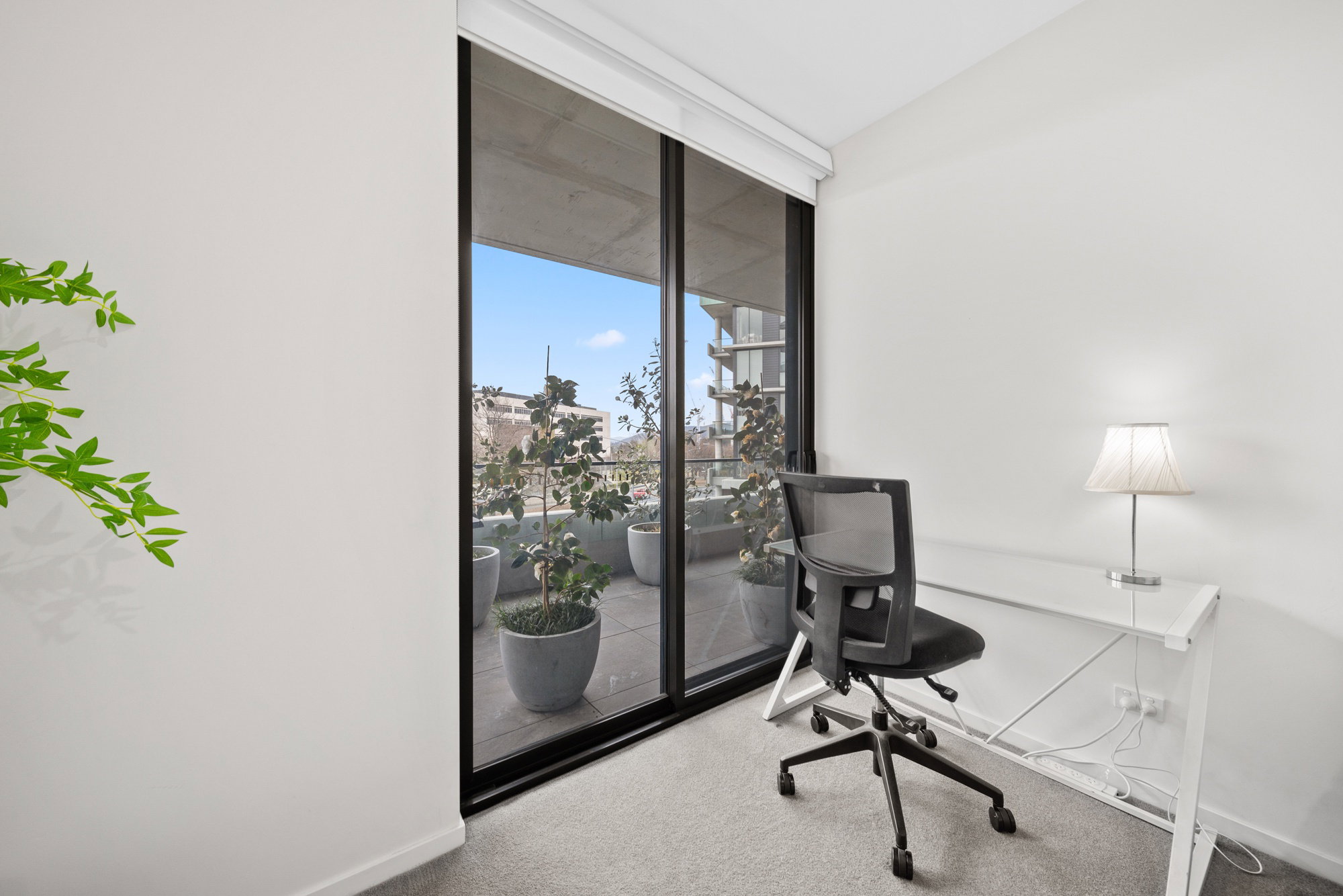 Furnished 2 Bedroom Apartment in Campbell