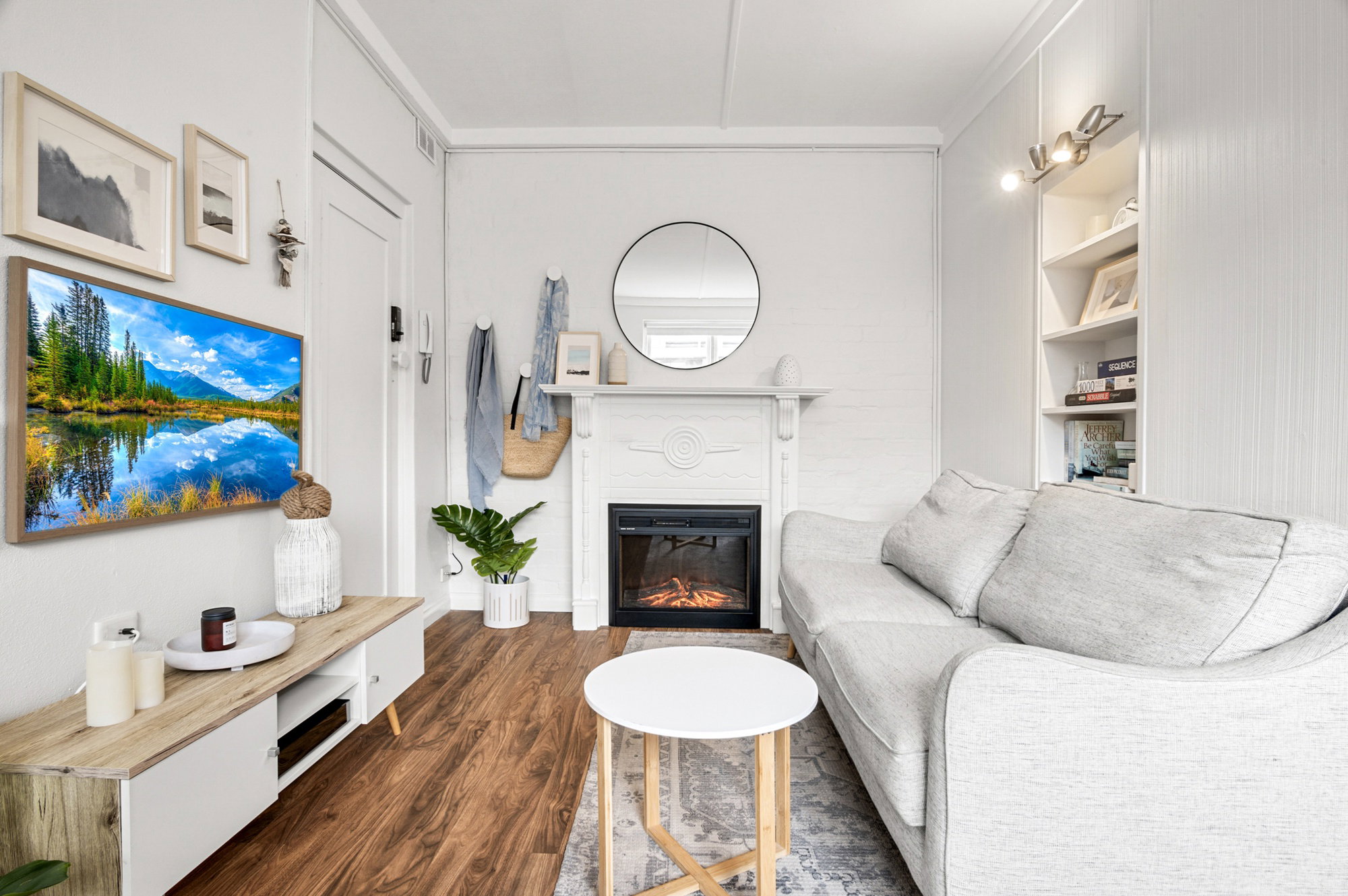 Furnished 1 Bedroom Apartment in St Kilda West