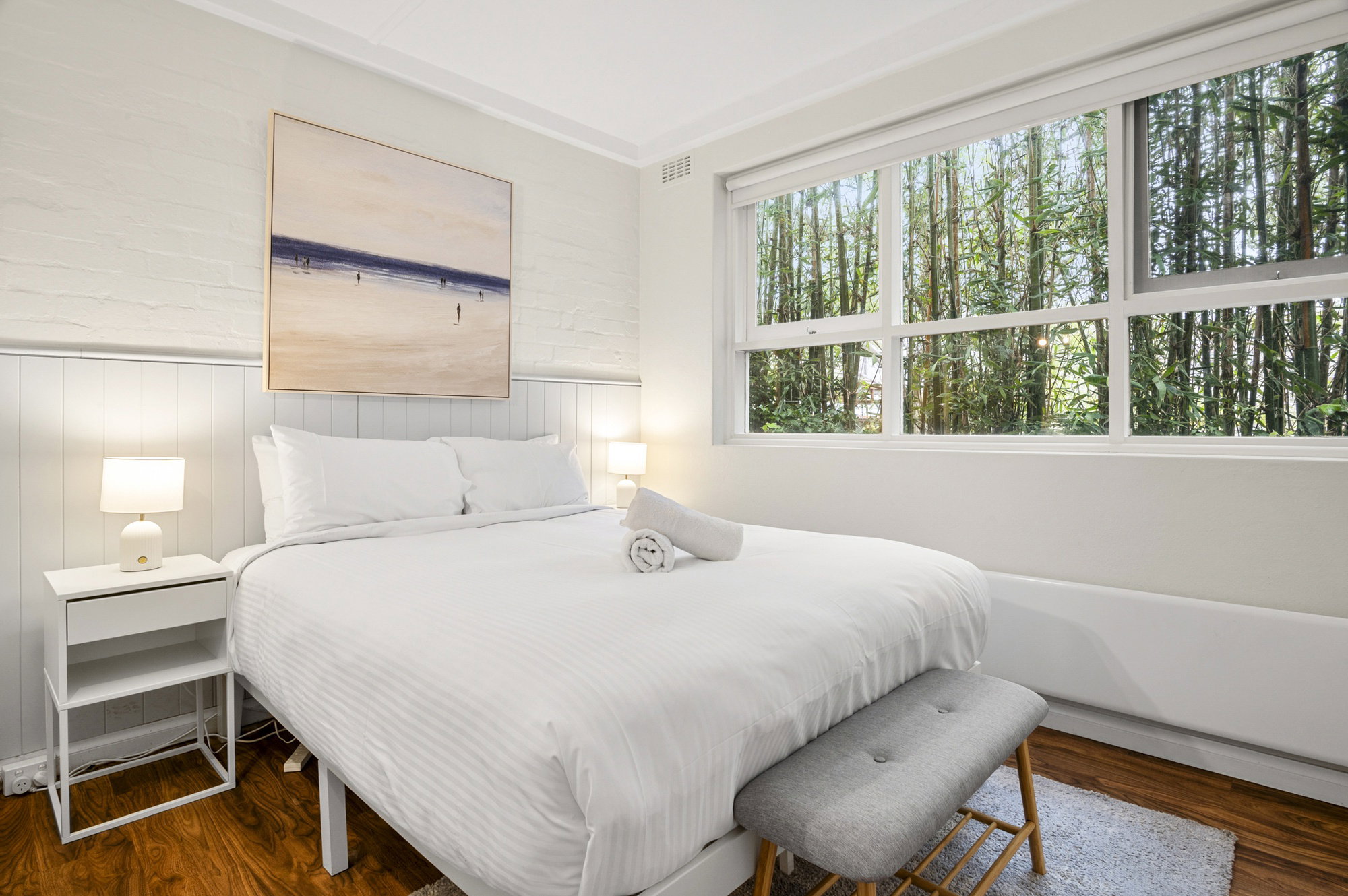 Furnished 1 Bedroom Apartment in St Kilda West