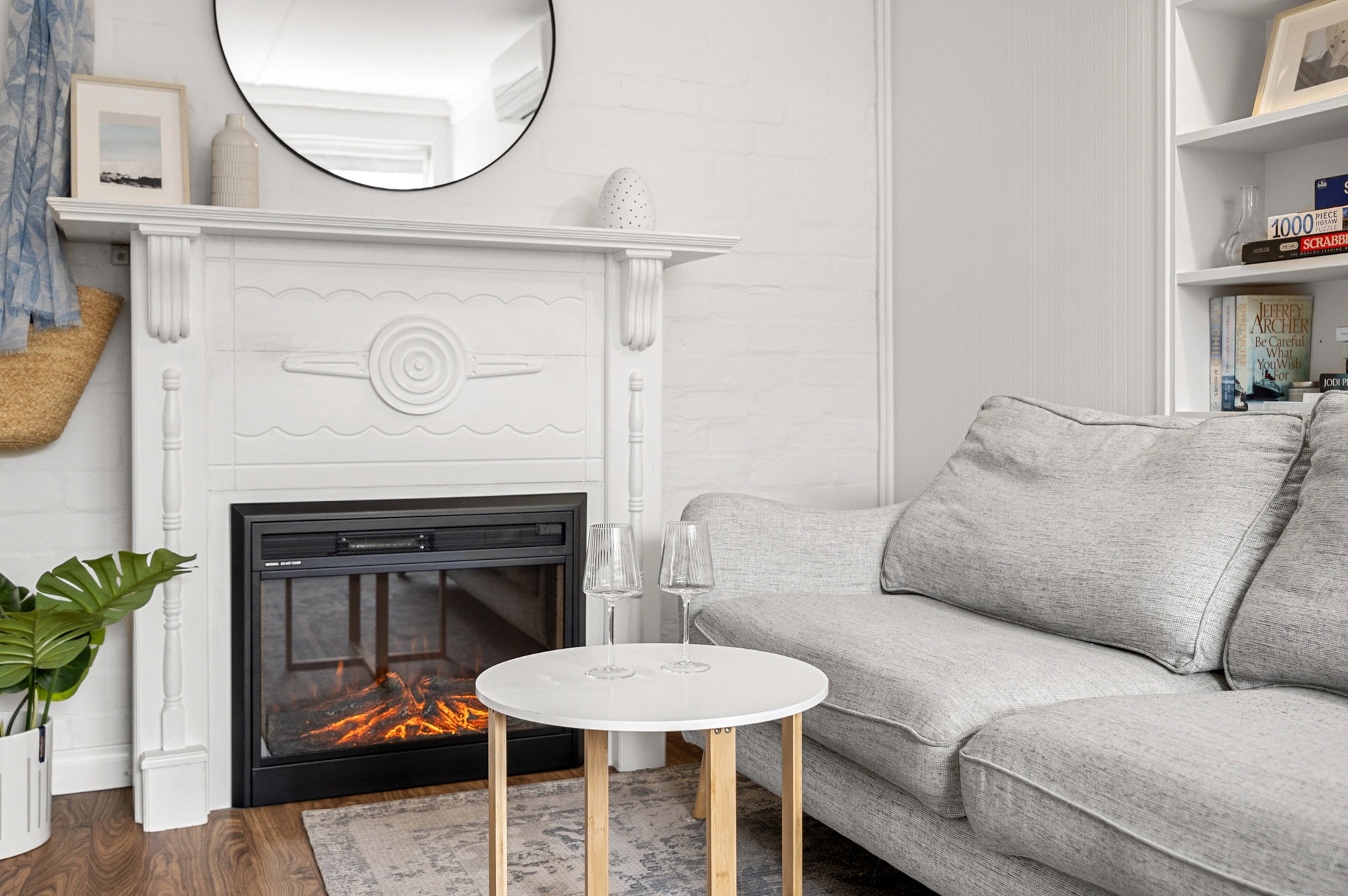 Furnished 1 Bedroom Rental in St Kilda West