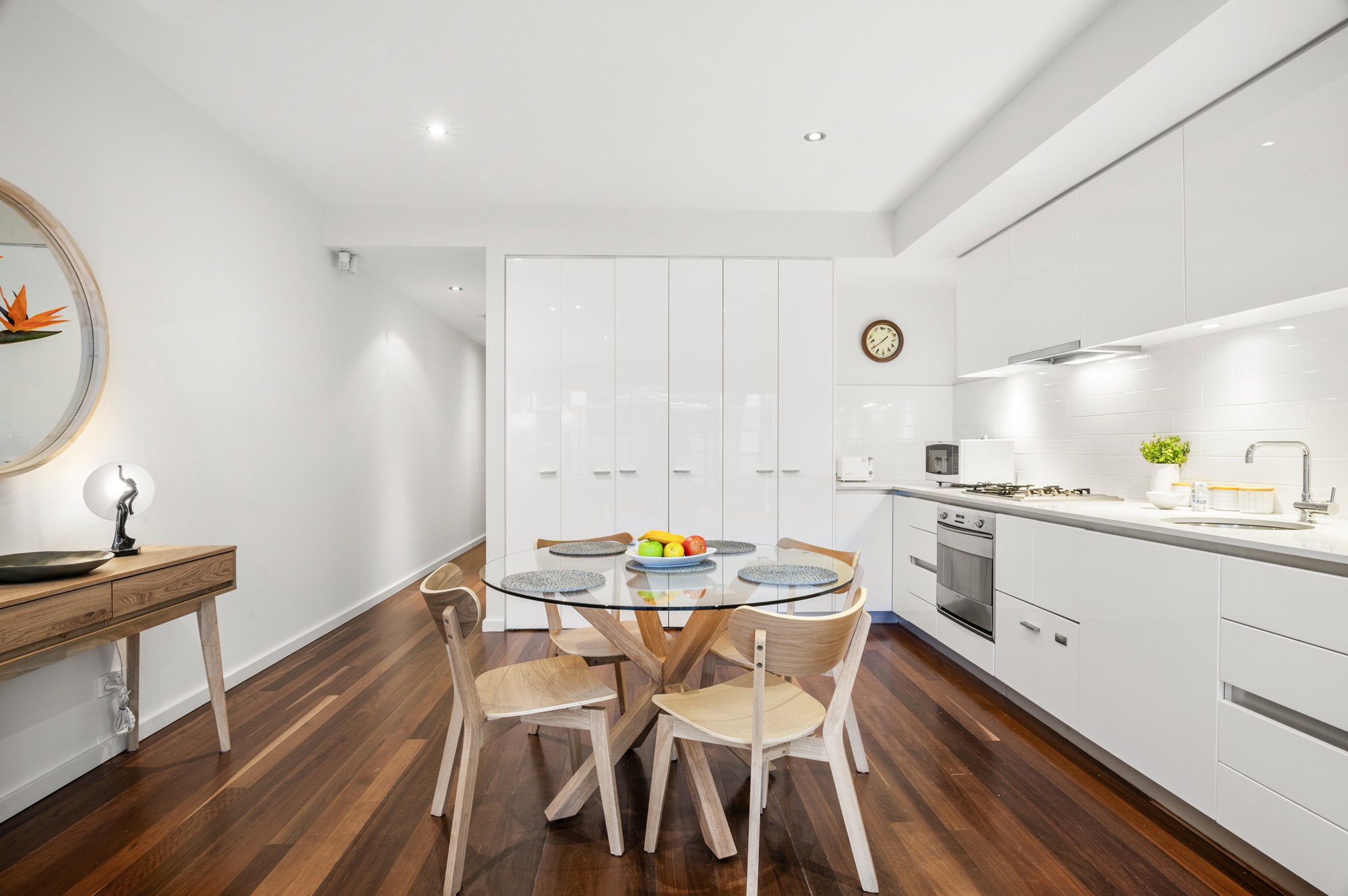 Furnished 1 Bedroom Apartment in Hampton East