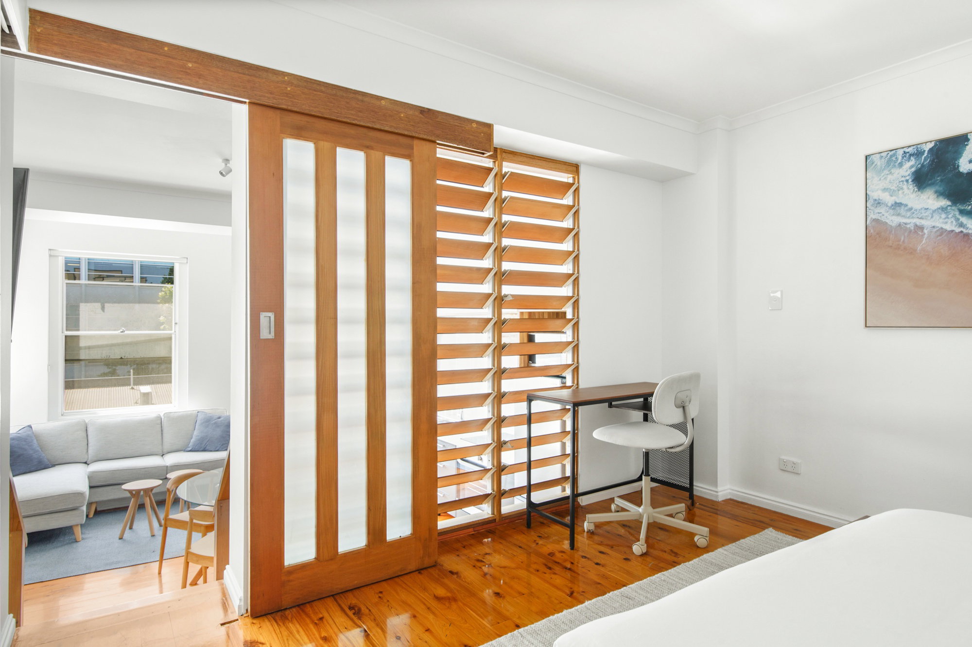 Furnished 2 Bedroom Apartment in Ultimo
