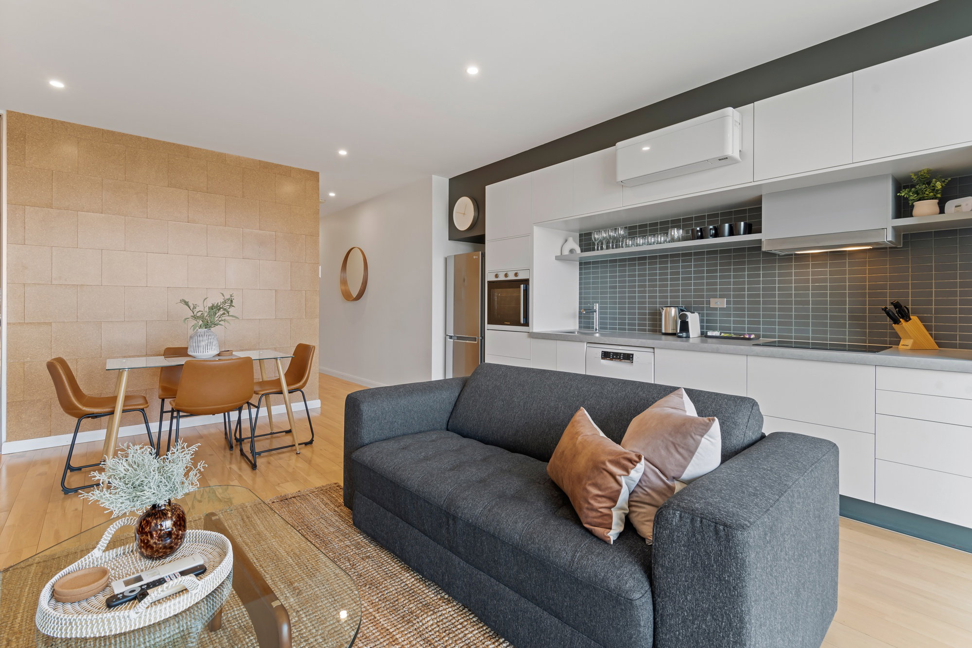 Furnished 1 Bedroom Apartment in Richmond
