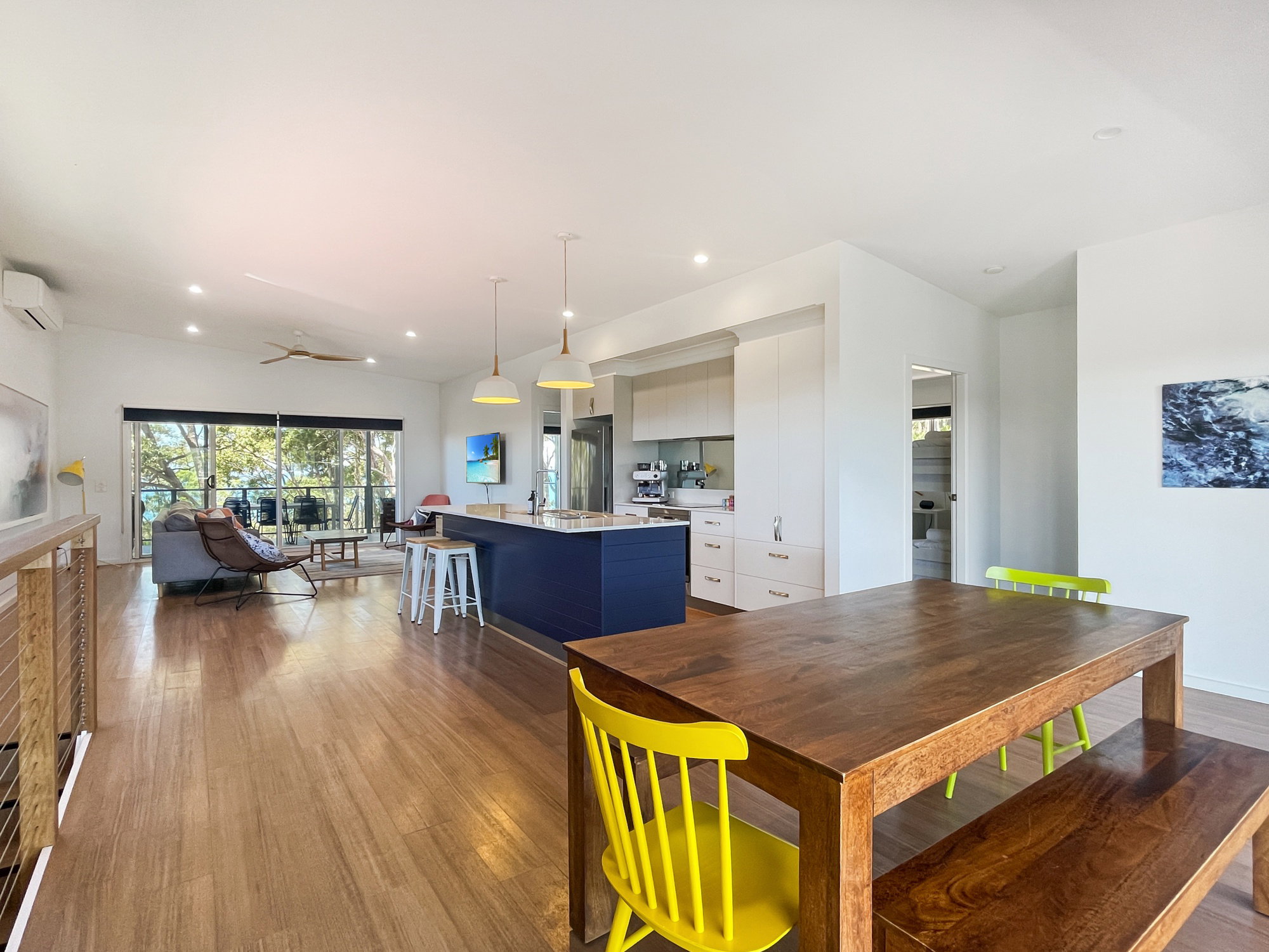 Furnished 3 Bedroom House in Long Beach