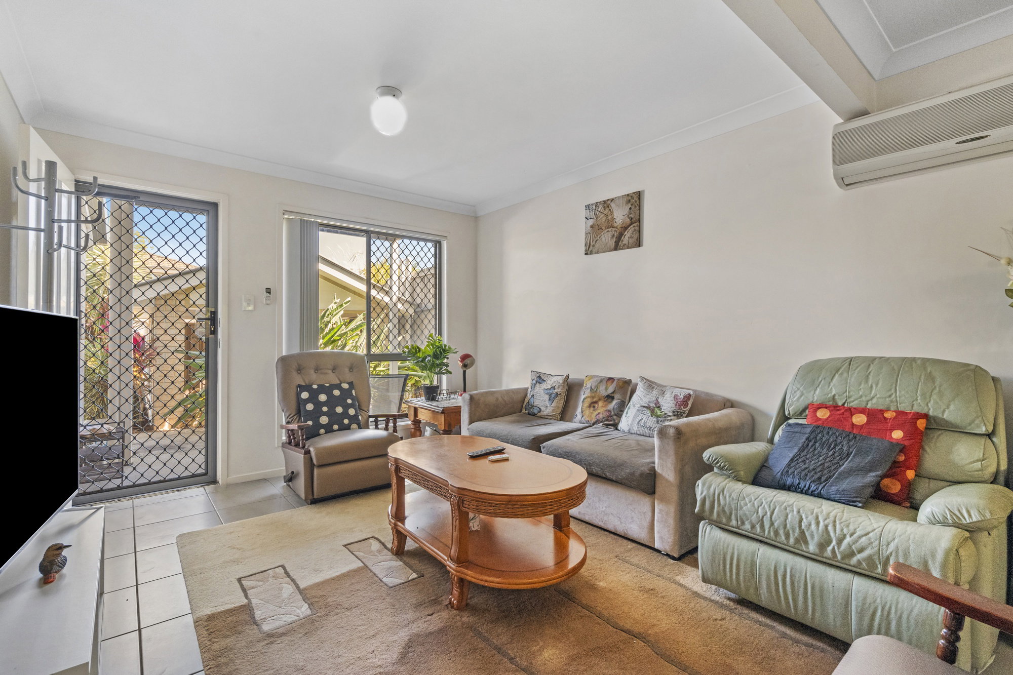 Furnished 3 Bedroom House in Murrumba Downs